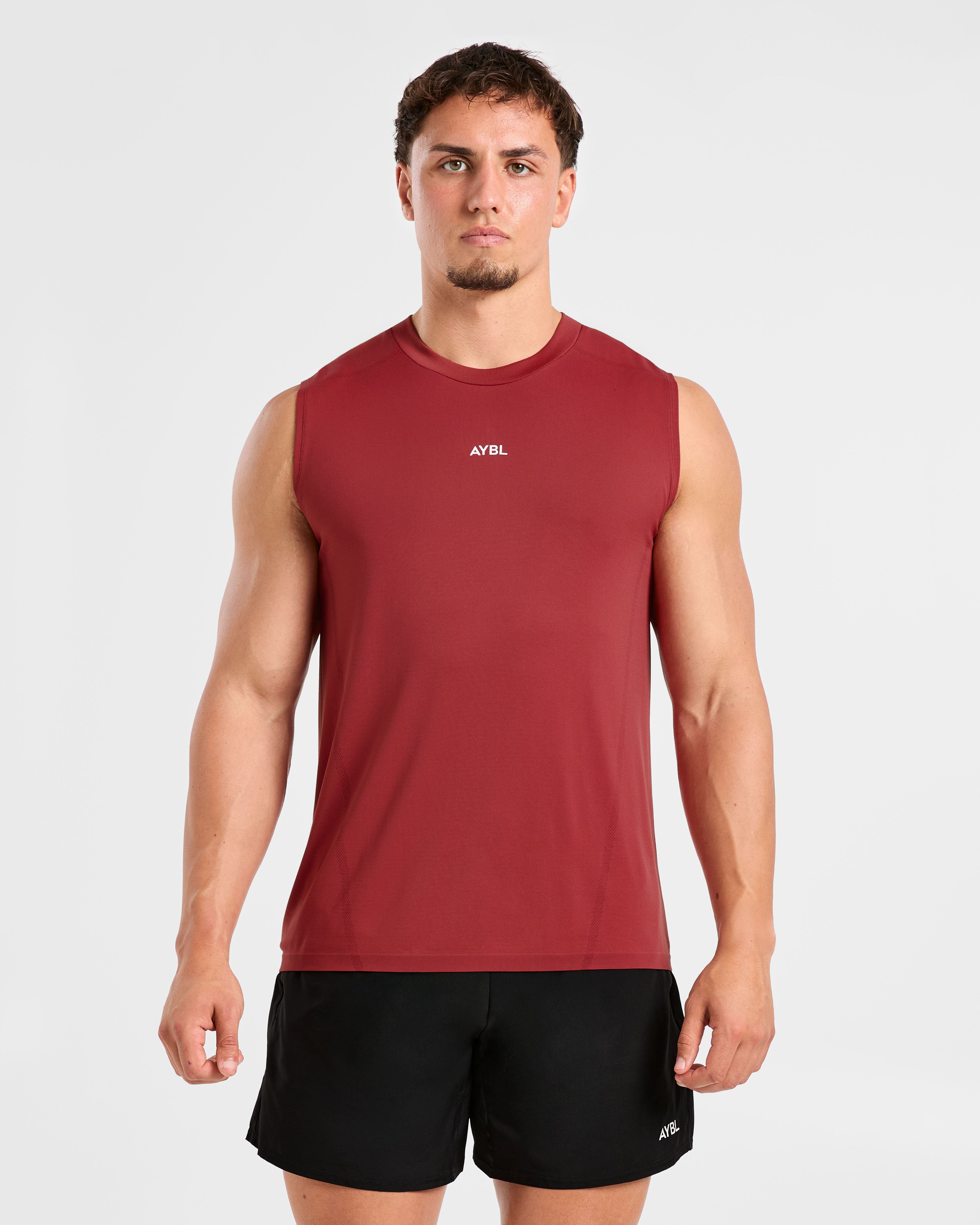 Attain Seamless Vest - Maroon Rot