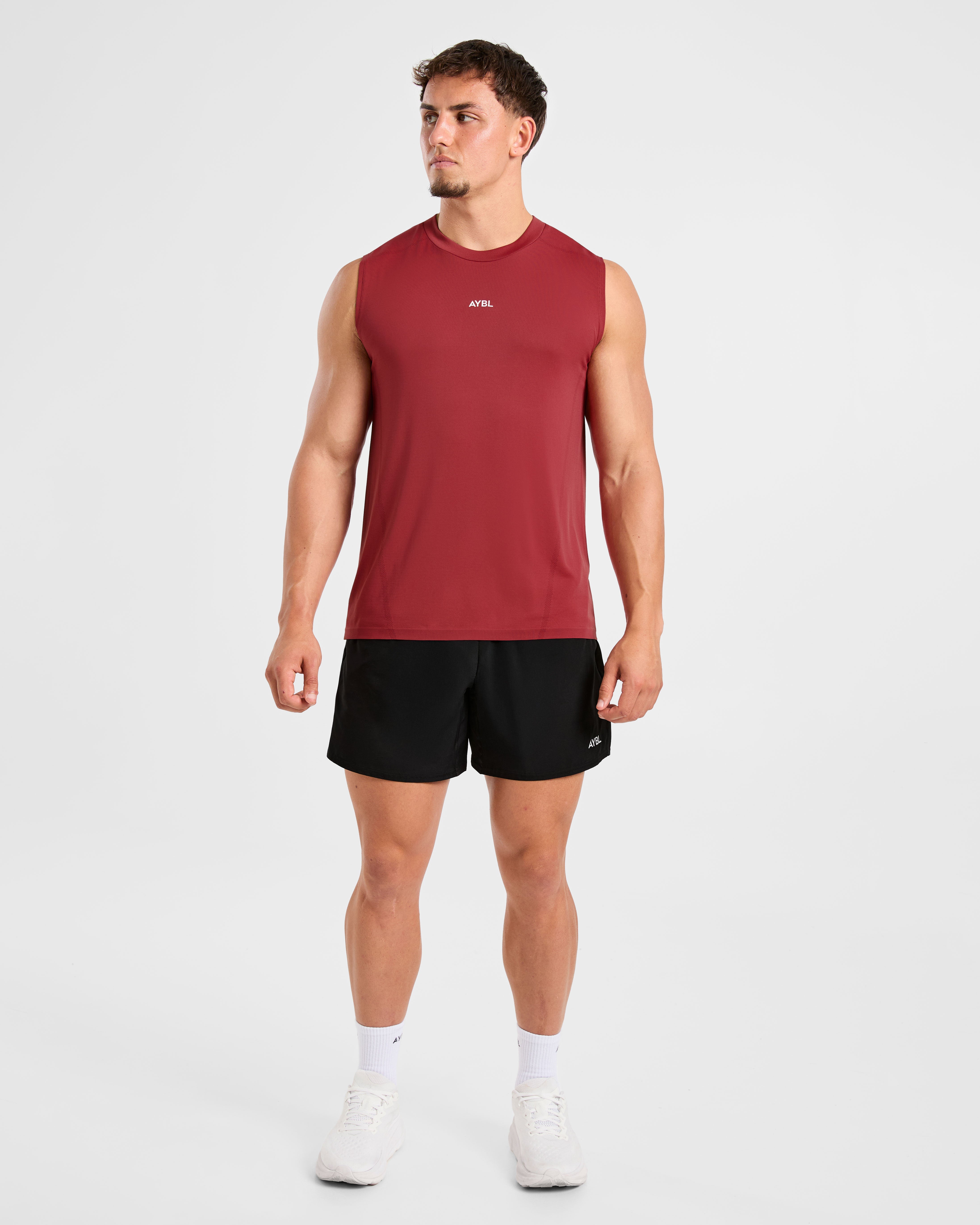 Attain Seamless Vest - Maroon Rot