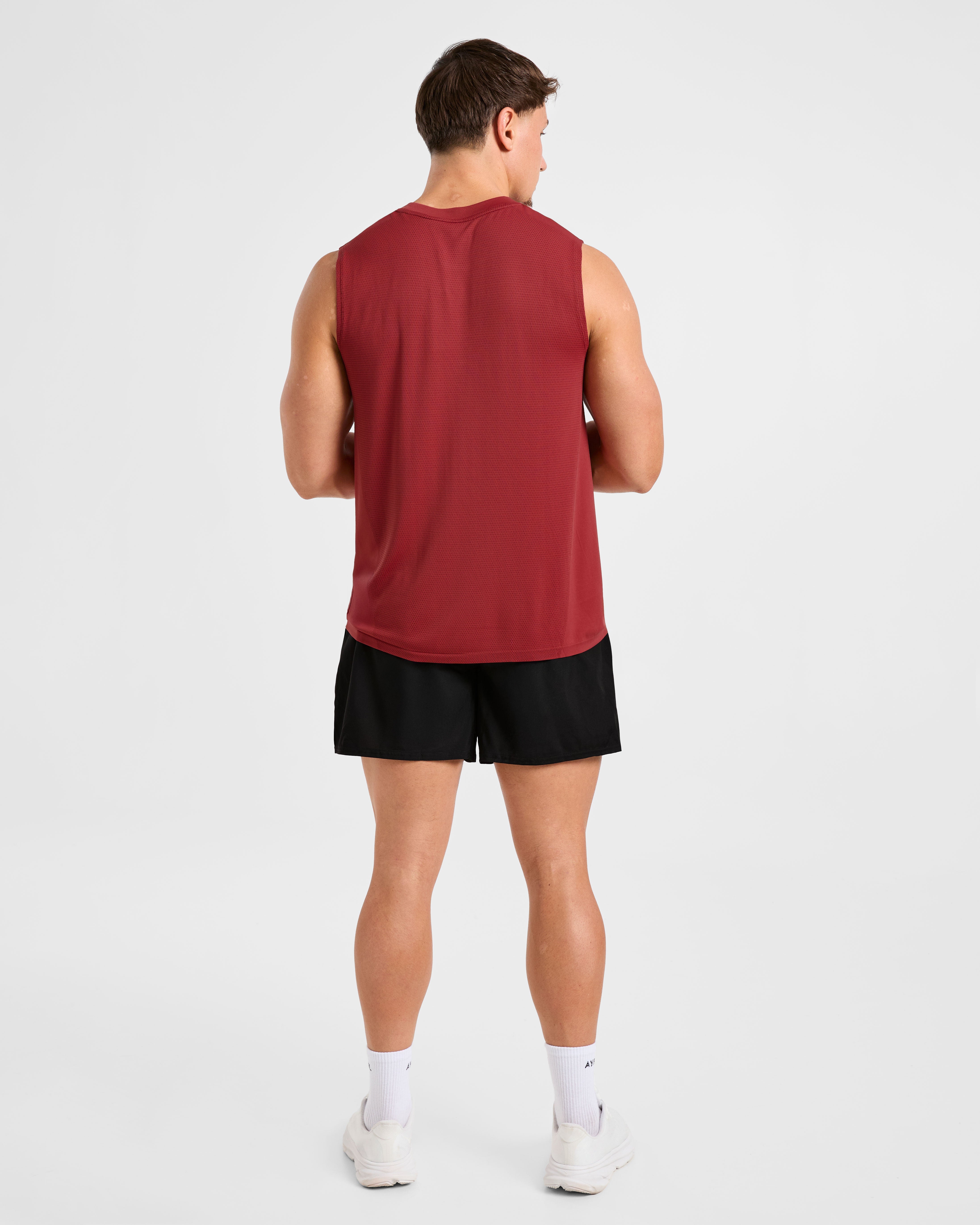 Attain Seamless Vest - Maroon Rot