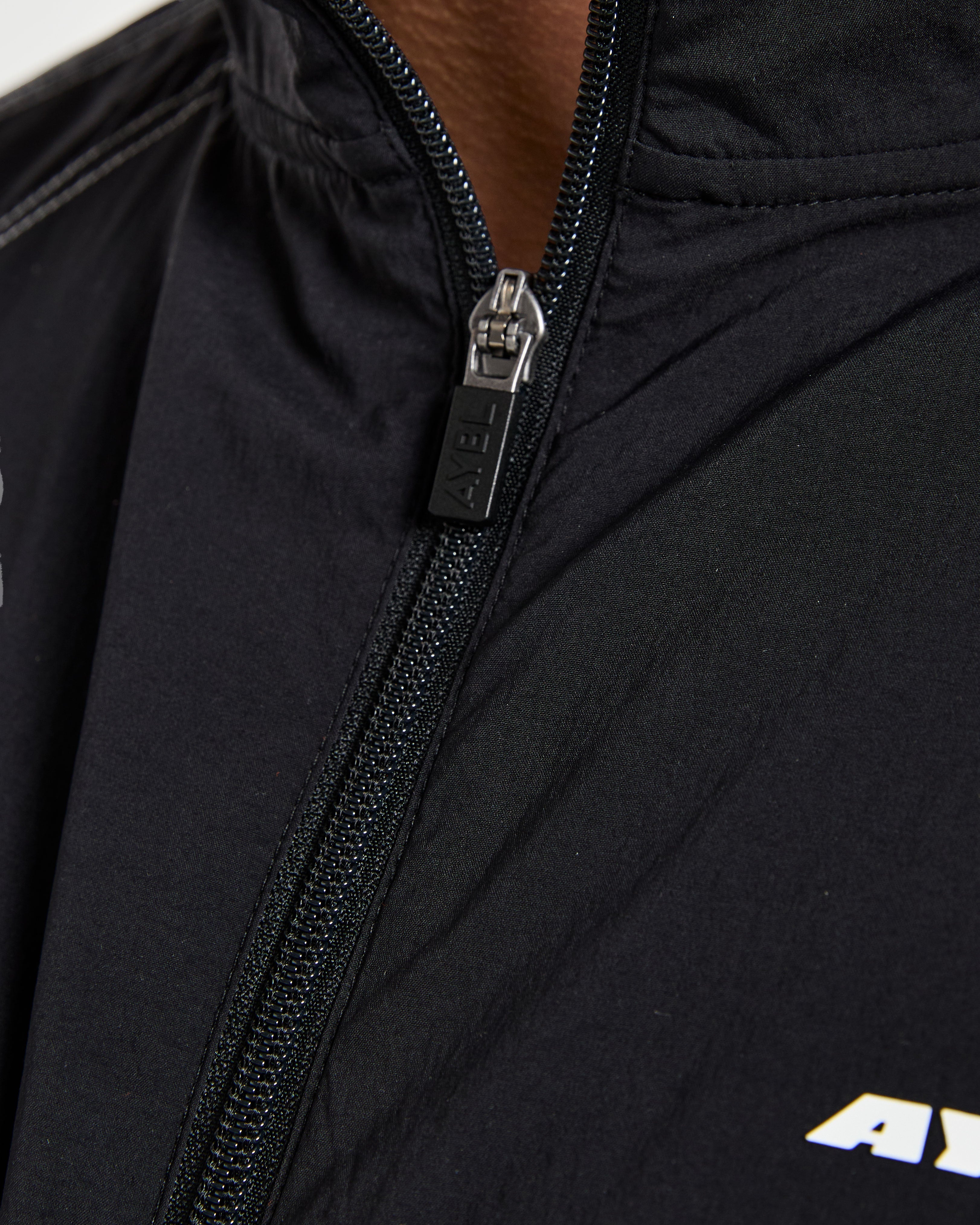 Restore Track Jacket - Schwarz