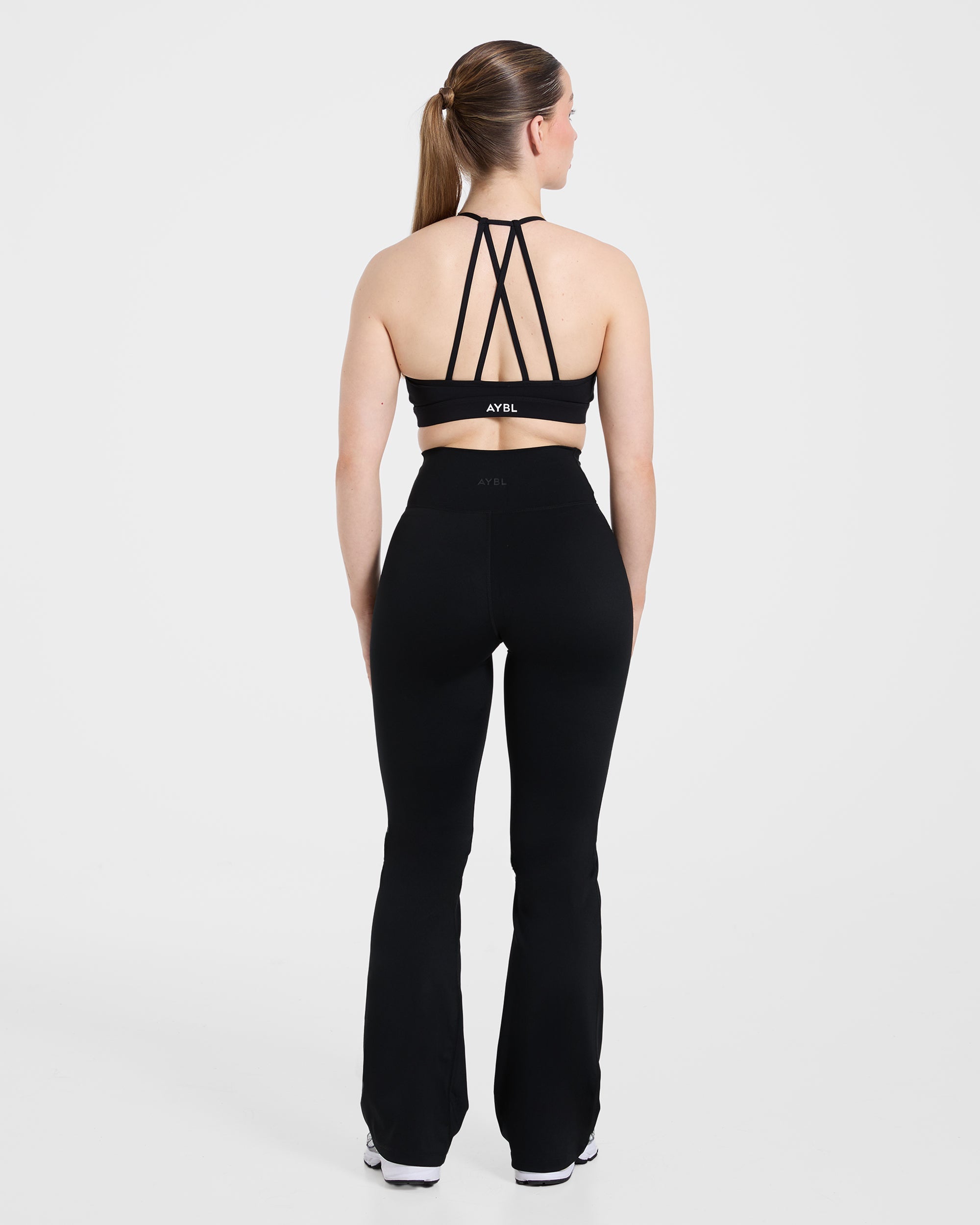 Sculpt Wrap Flared Leggings - Schwarz