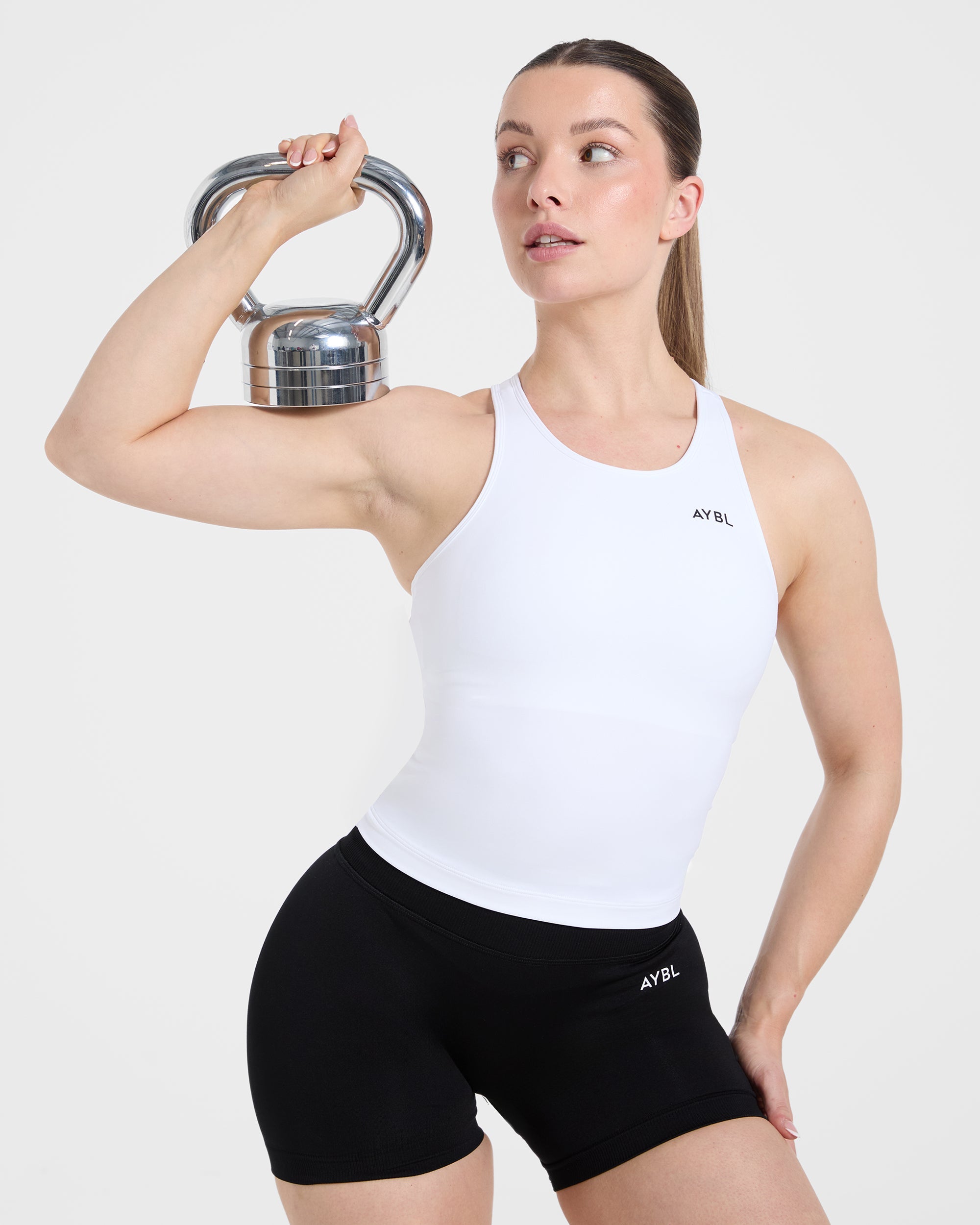Essential Racerback Tank Top - Weiß