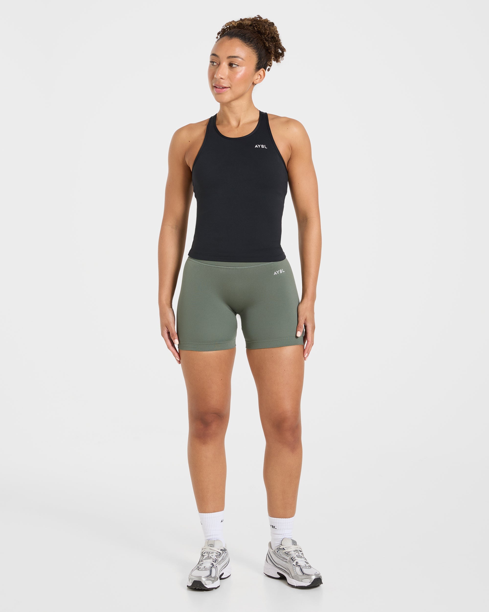 Essential Racerback Tank Top - Schwarz