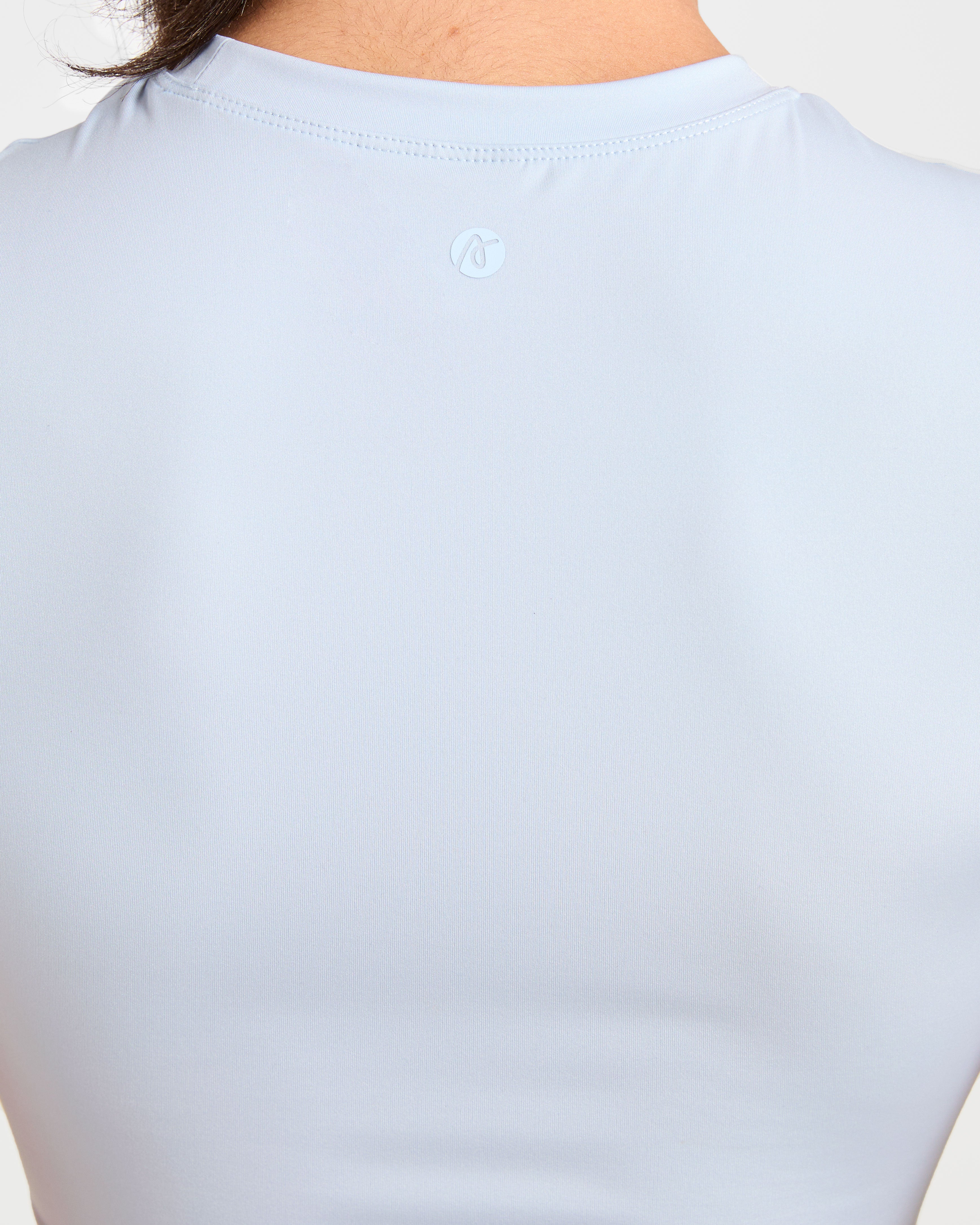 Sculpt T Shirt - Pastel Blau