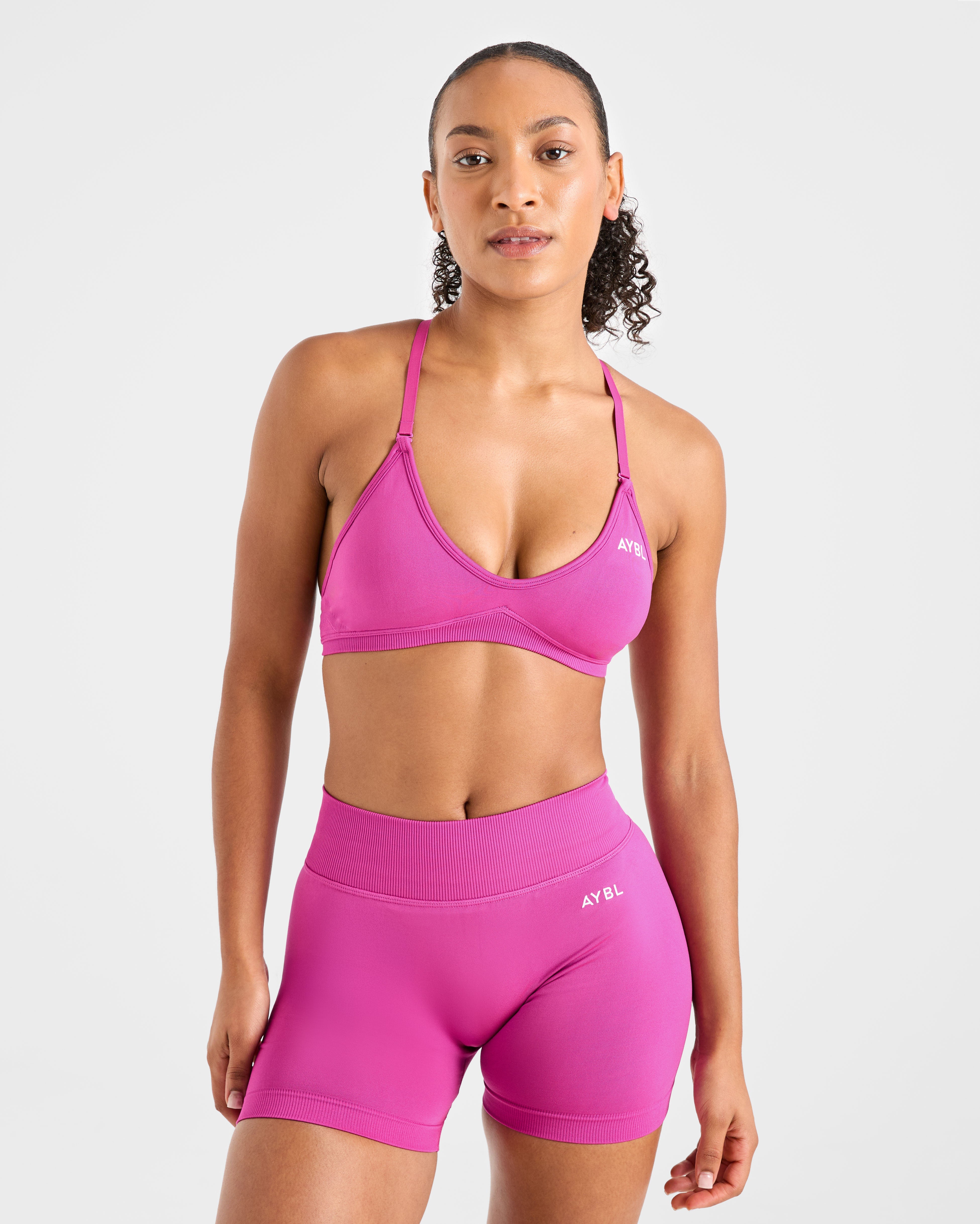 Adapt Seamless Strappy Sports Bra - Rosa