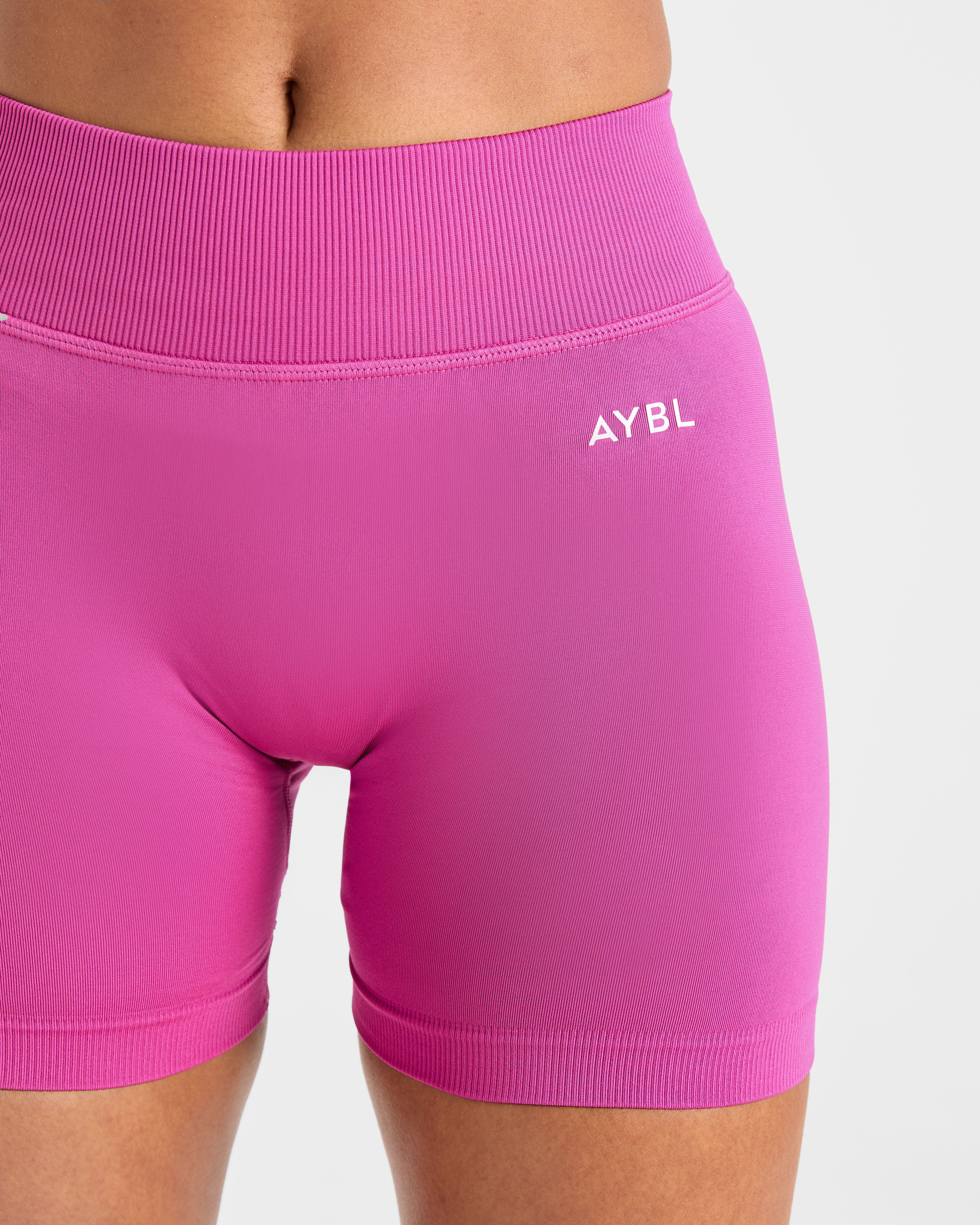 Adapt Seamless Shorts - Rosa
