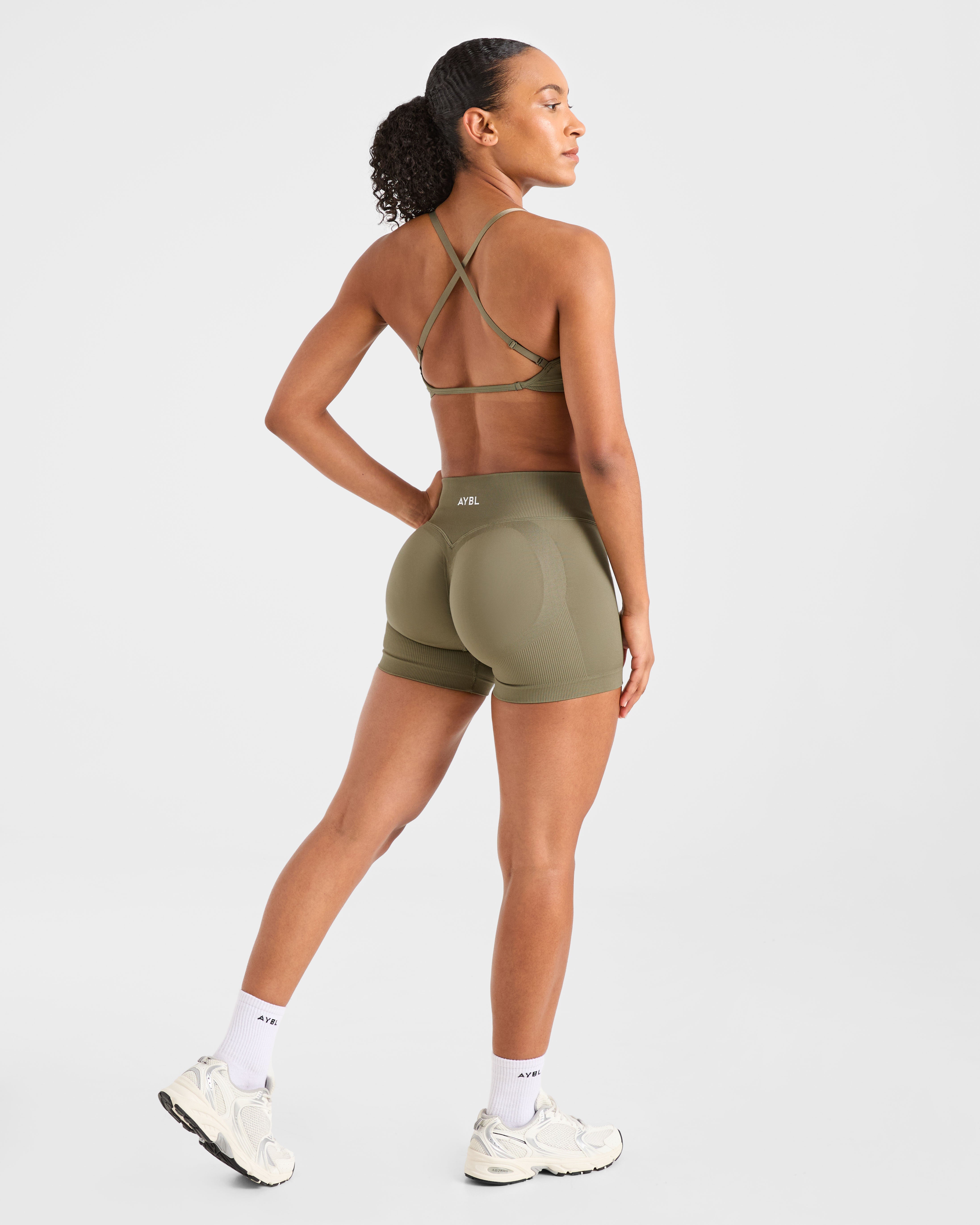 Adapt Seamless Shorts - Muted Olive