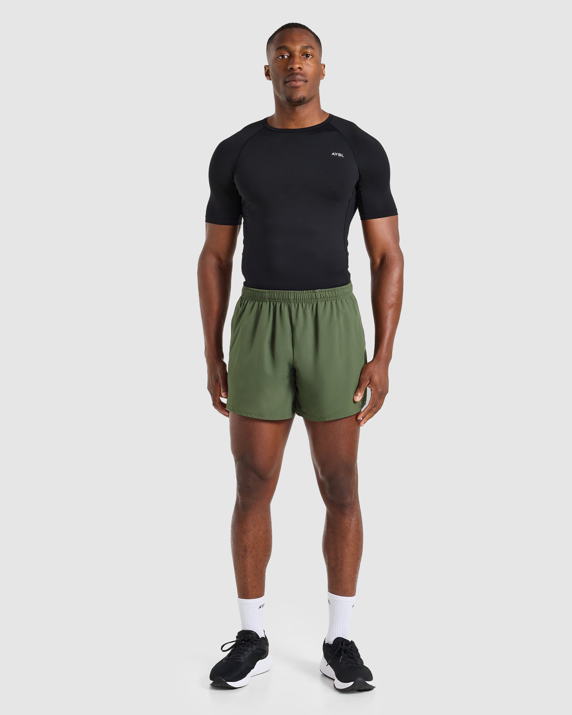 Core 5" Shorts - Army Grün