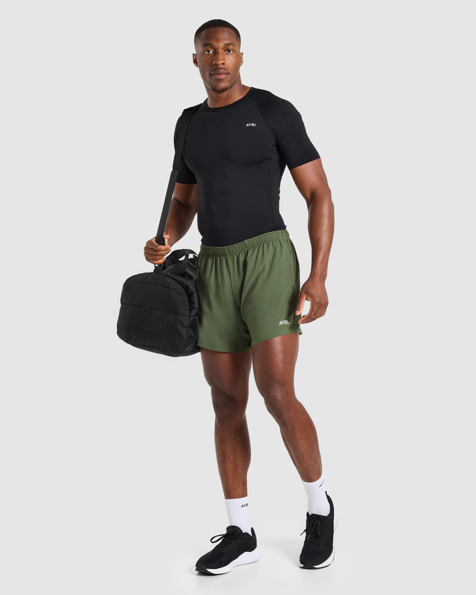 Core 5" Shorts - Army Grün
