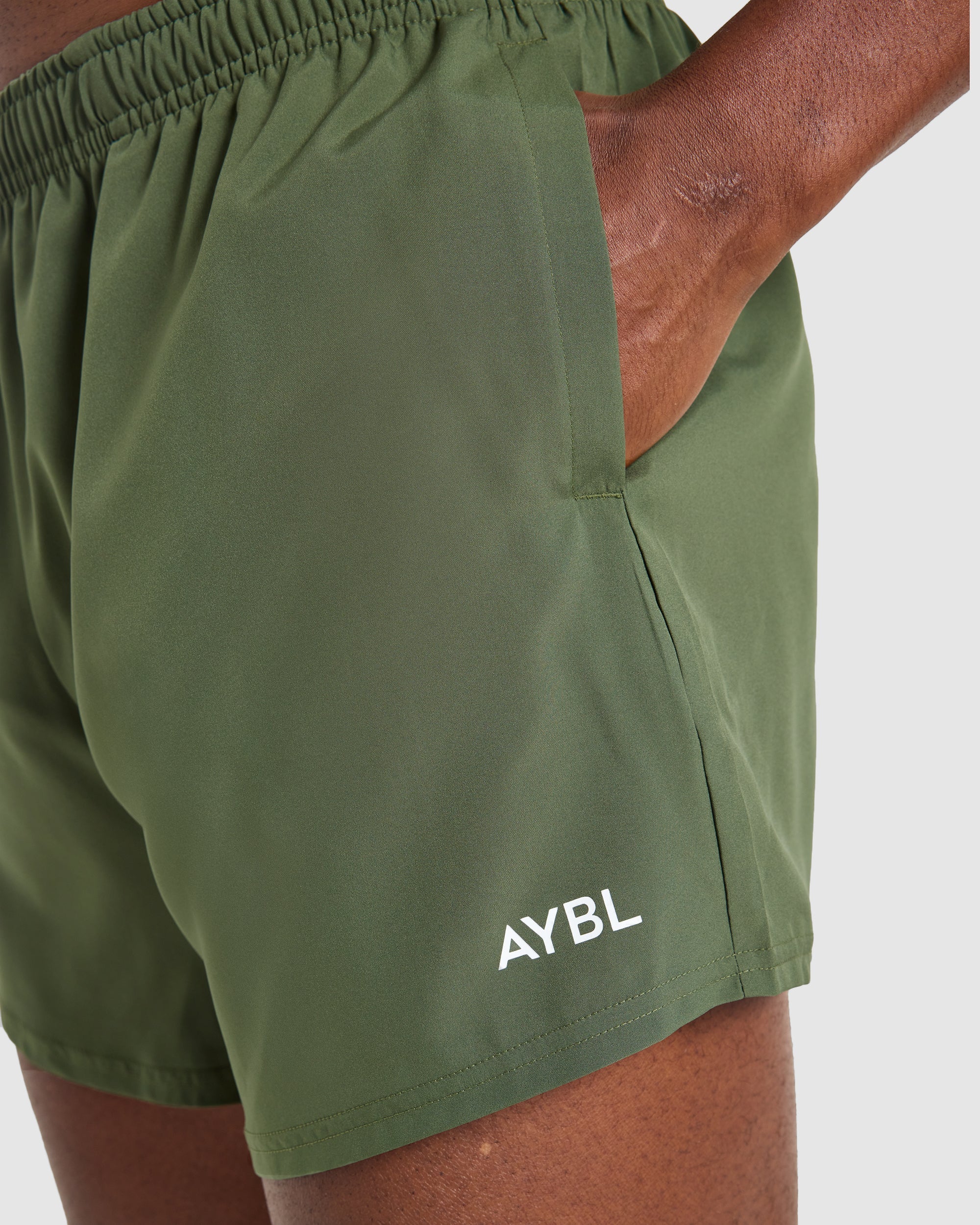 Core 5" Shorts - Army Grün