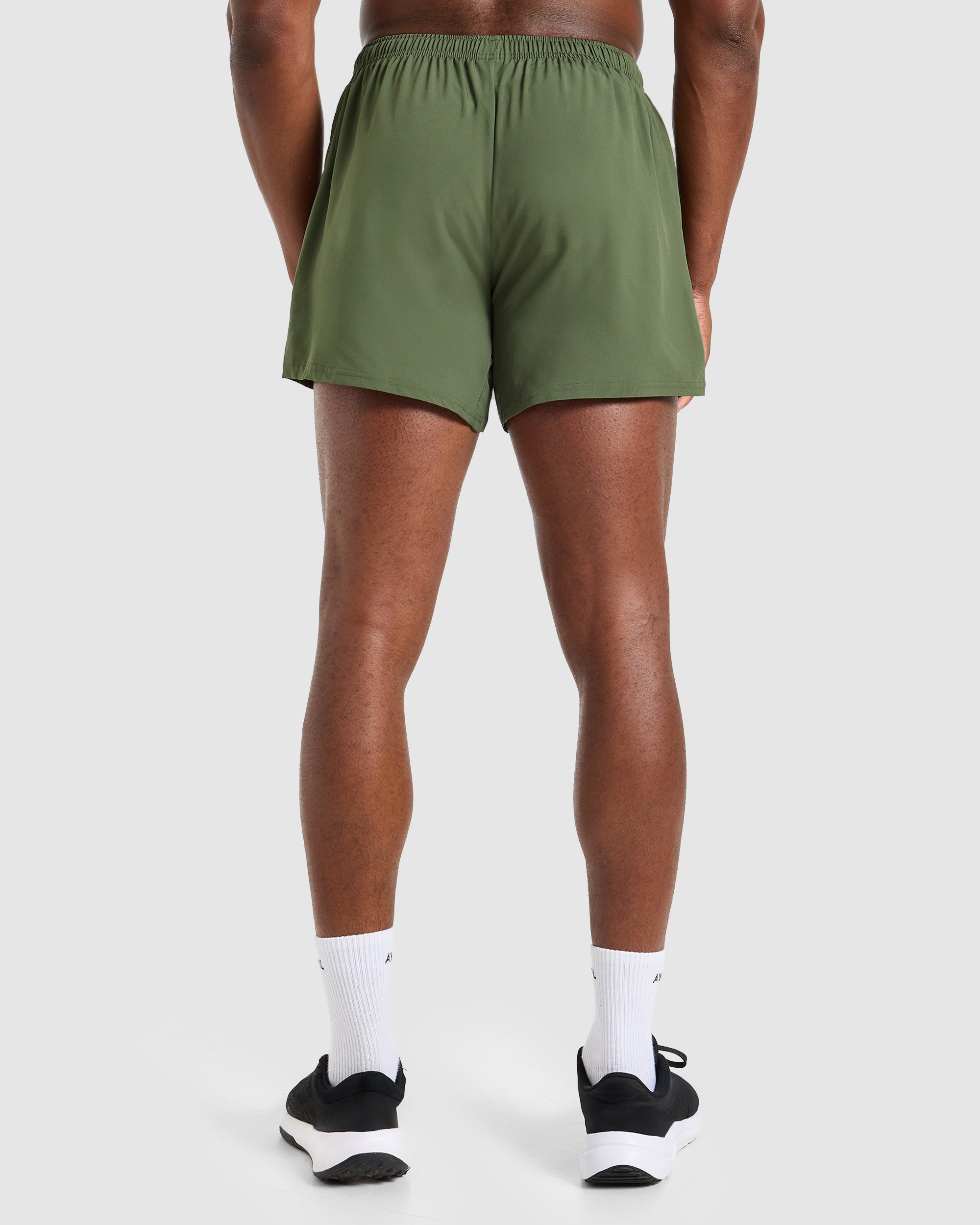 Core 5" Shorts - Army Grün