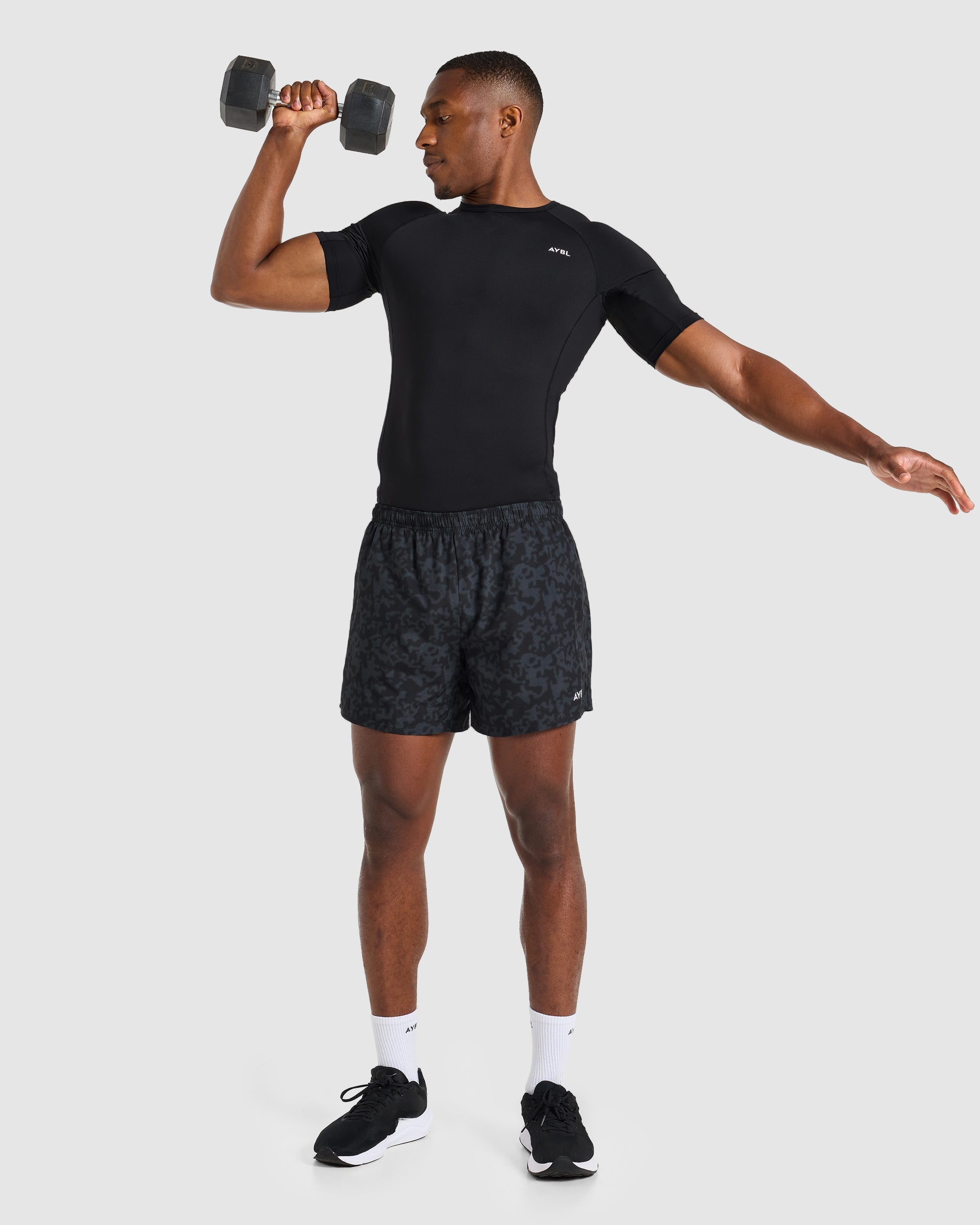 Core 5" Shorts - Schwarz Camo