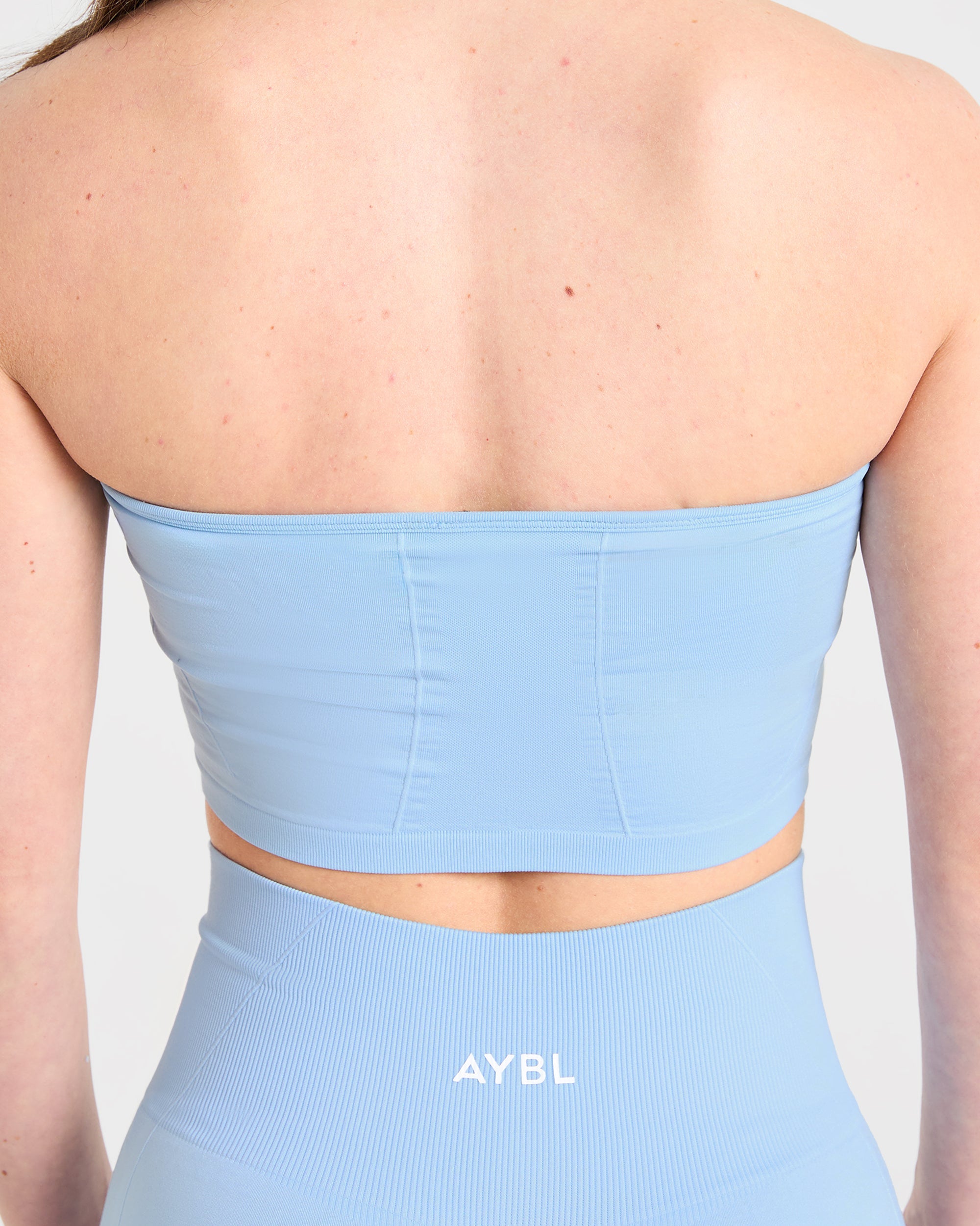 Empower Seamless Halterneck Crop Top - Sky Blau