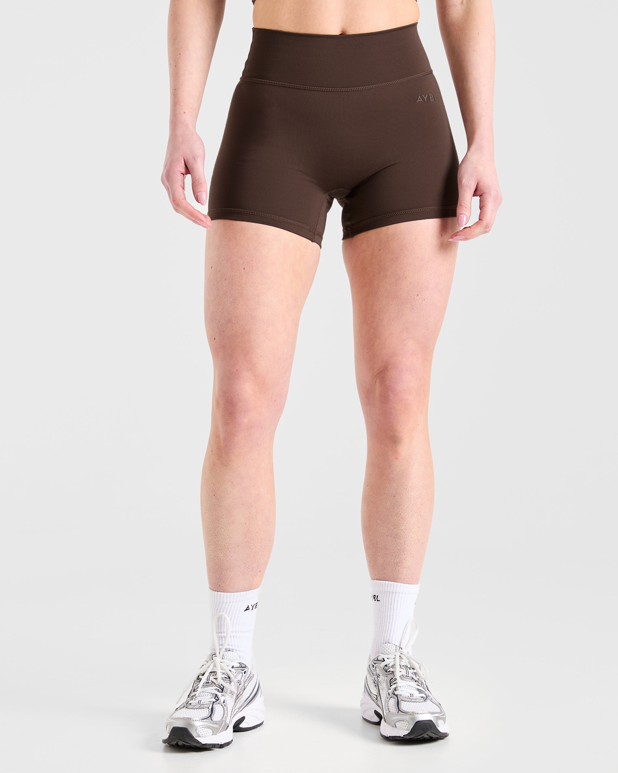 Staple Shorts - Braun