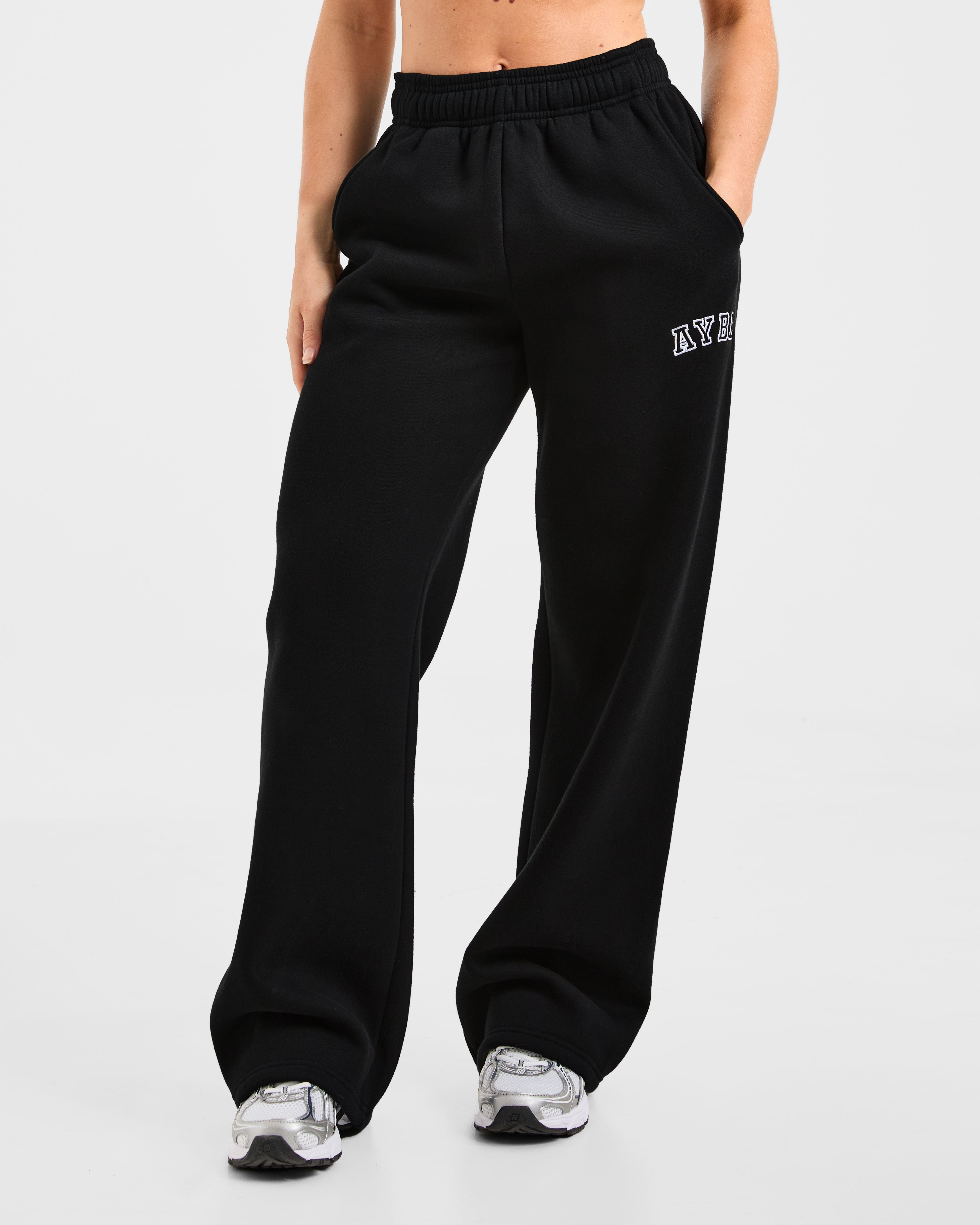 Varsity 2.0 Oversized Straight Leg Joggers - Schwarz