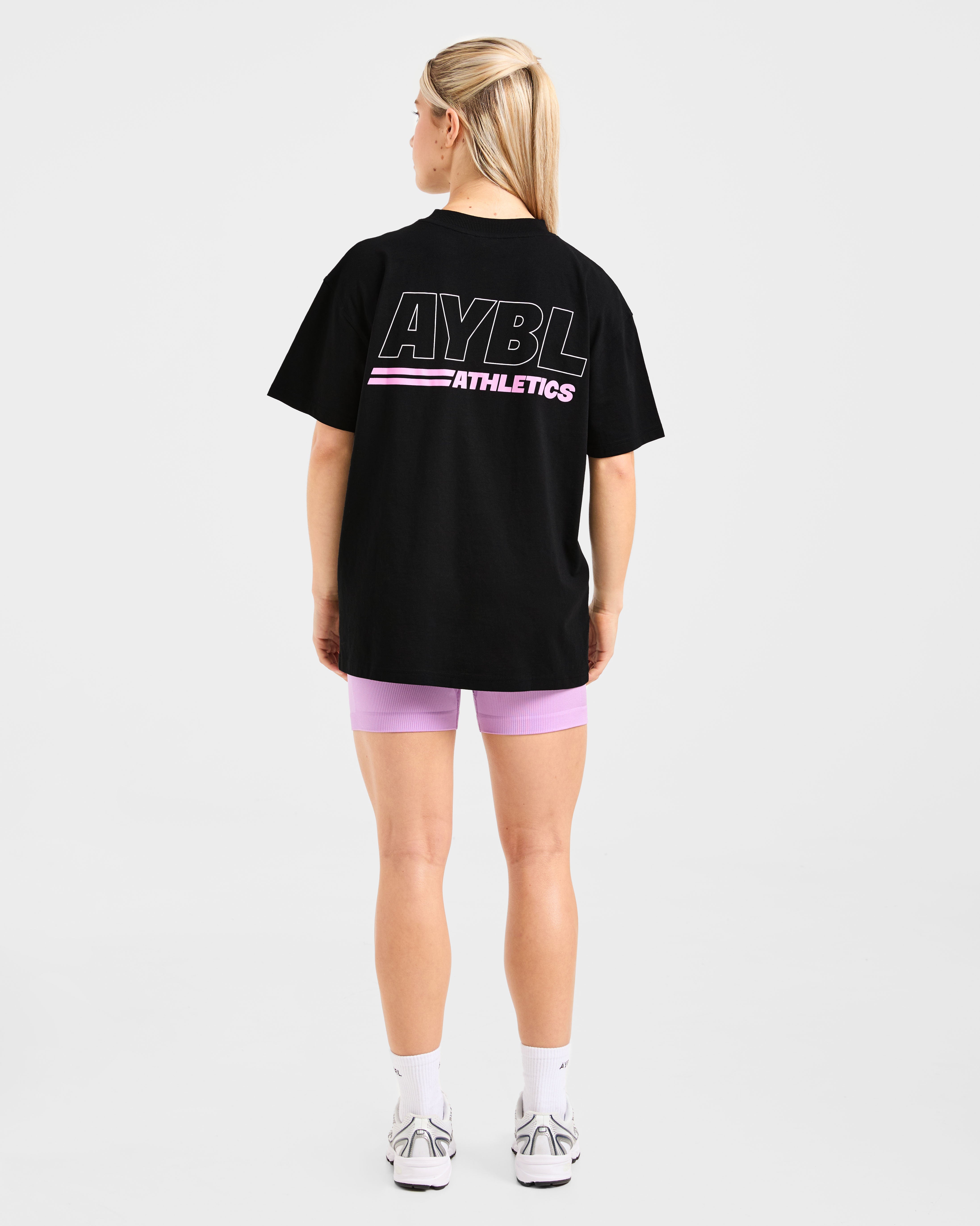 Athletics Track Oversized T Shirt - Schwarz/Rosa