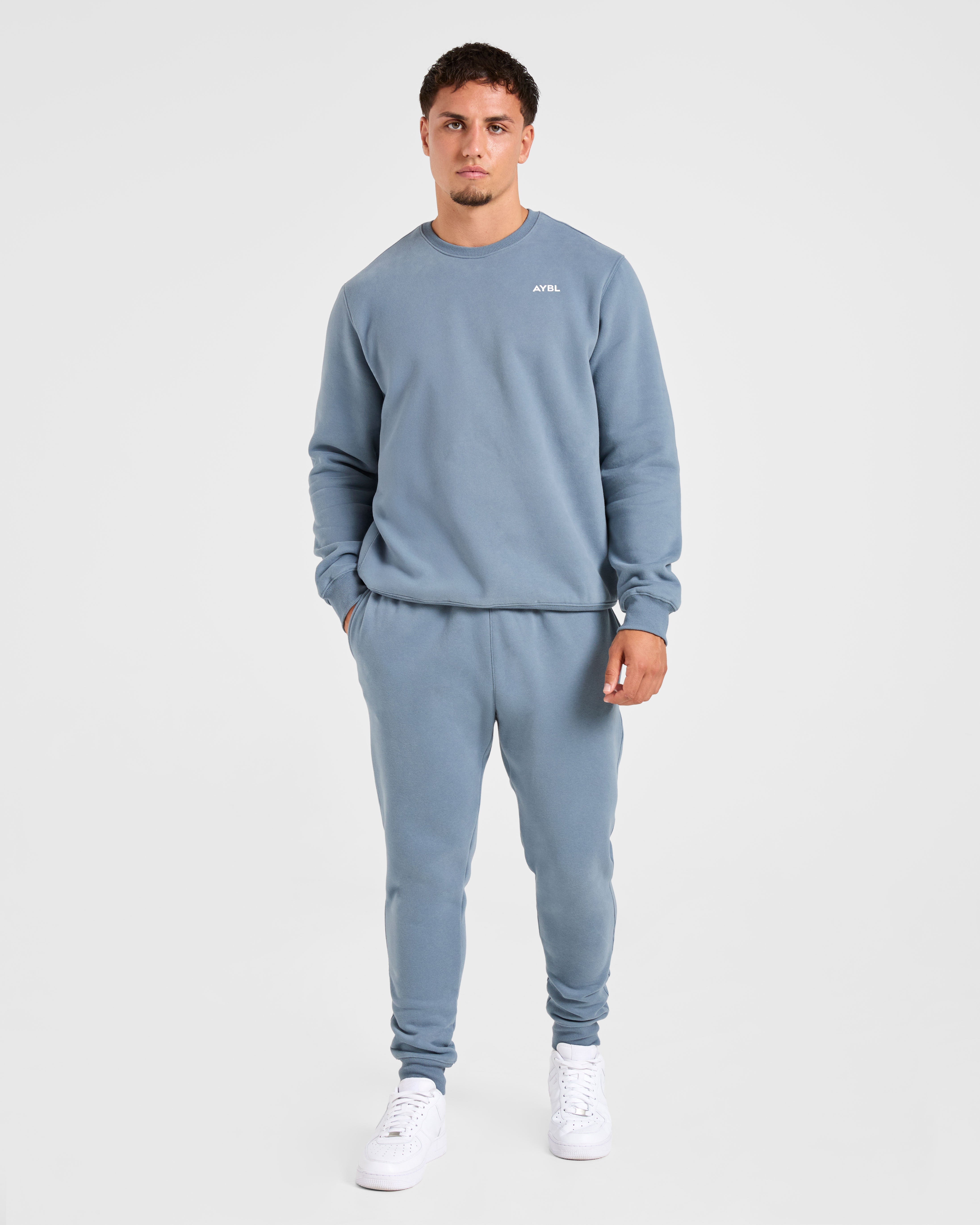 Essential Sweater - Blau