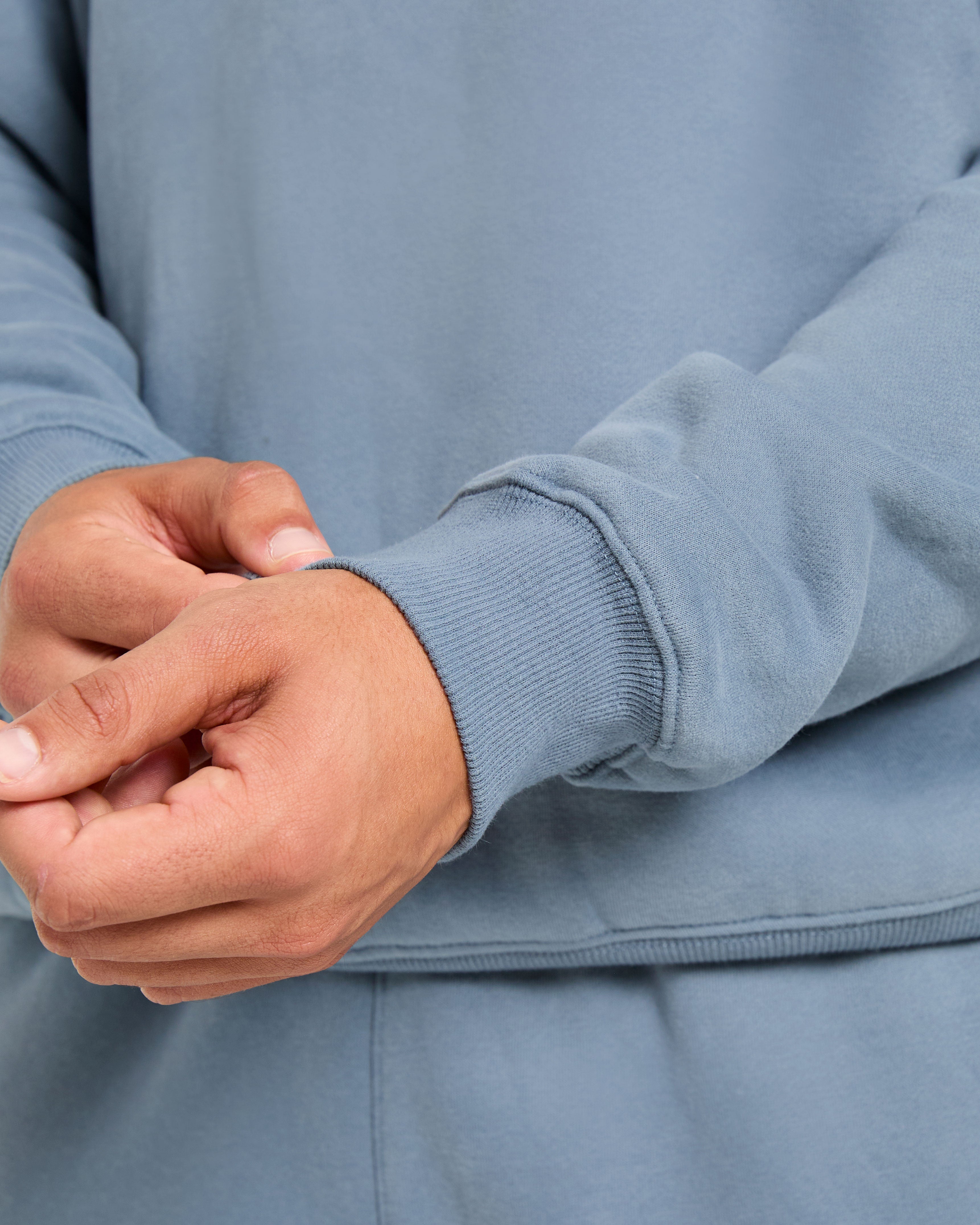 Essential Sweater - Blau