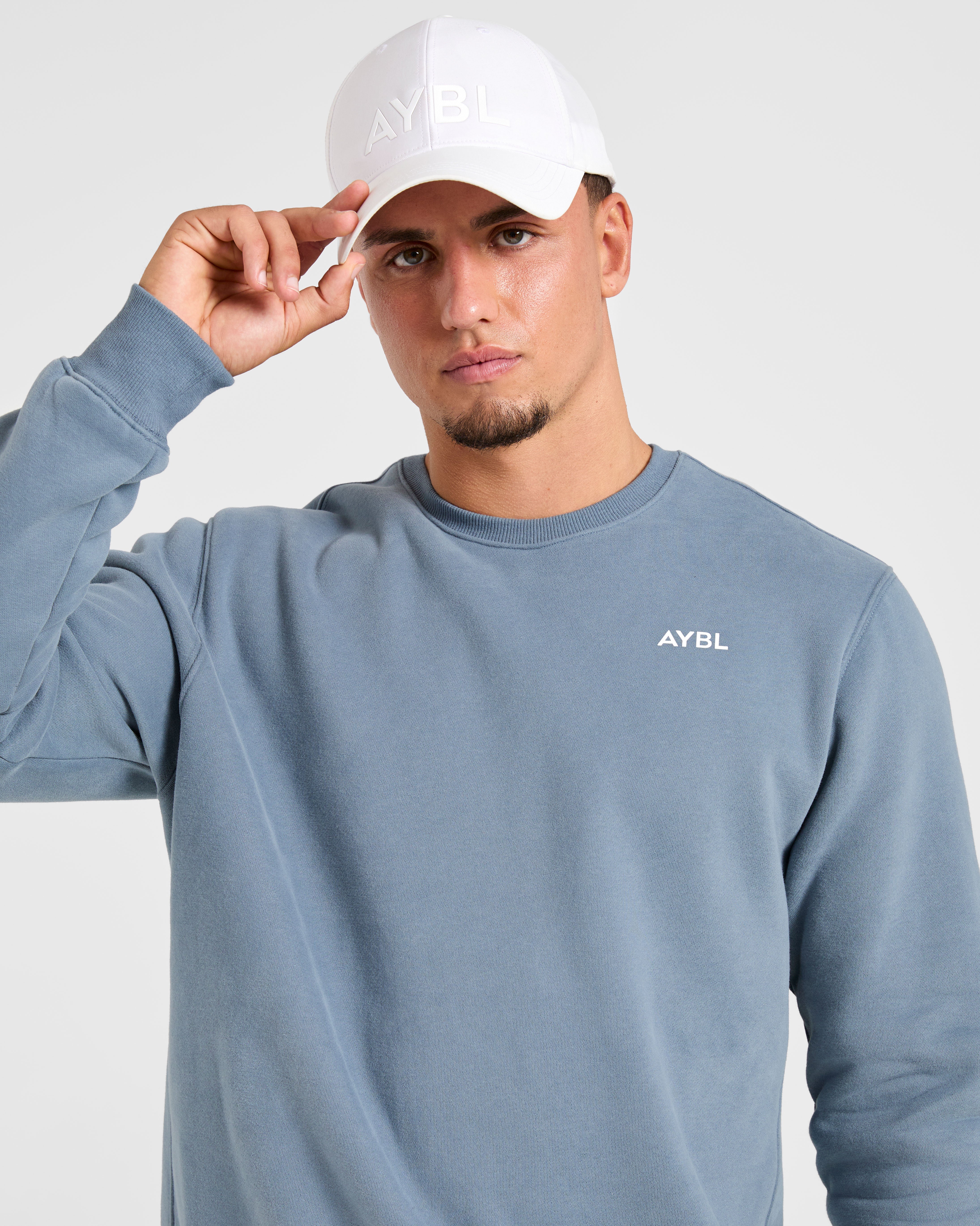 Essential Sweater - Blau