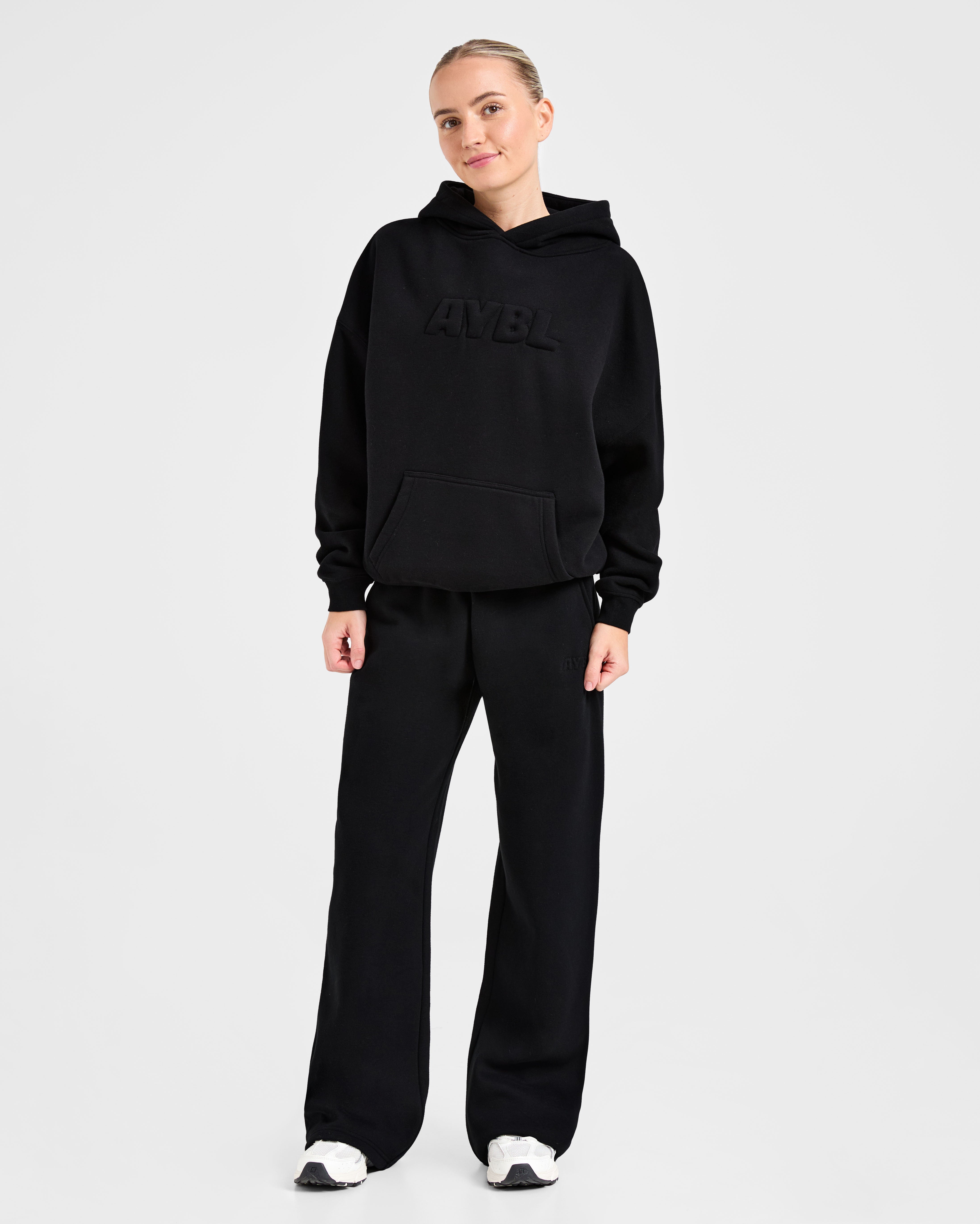 Classic Plush Oversized Straight Leg Joggers - Schwarz