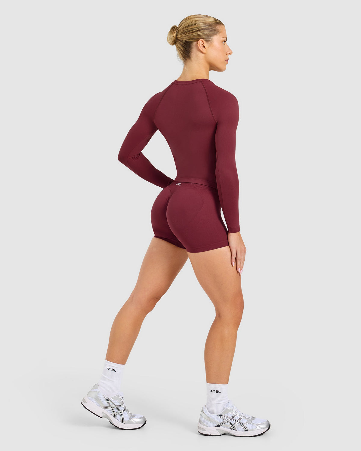 Enhance Seamless Long Sleeve Top - Mahogany Rot