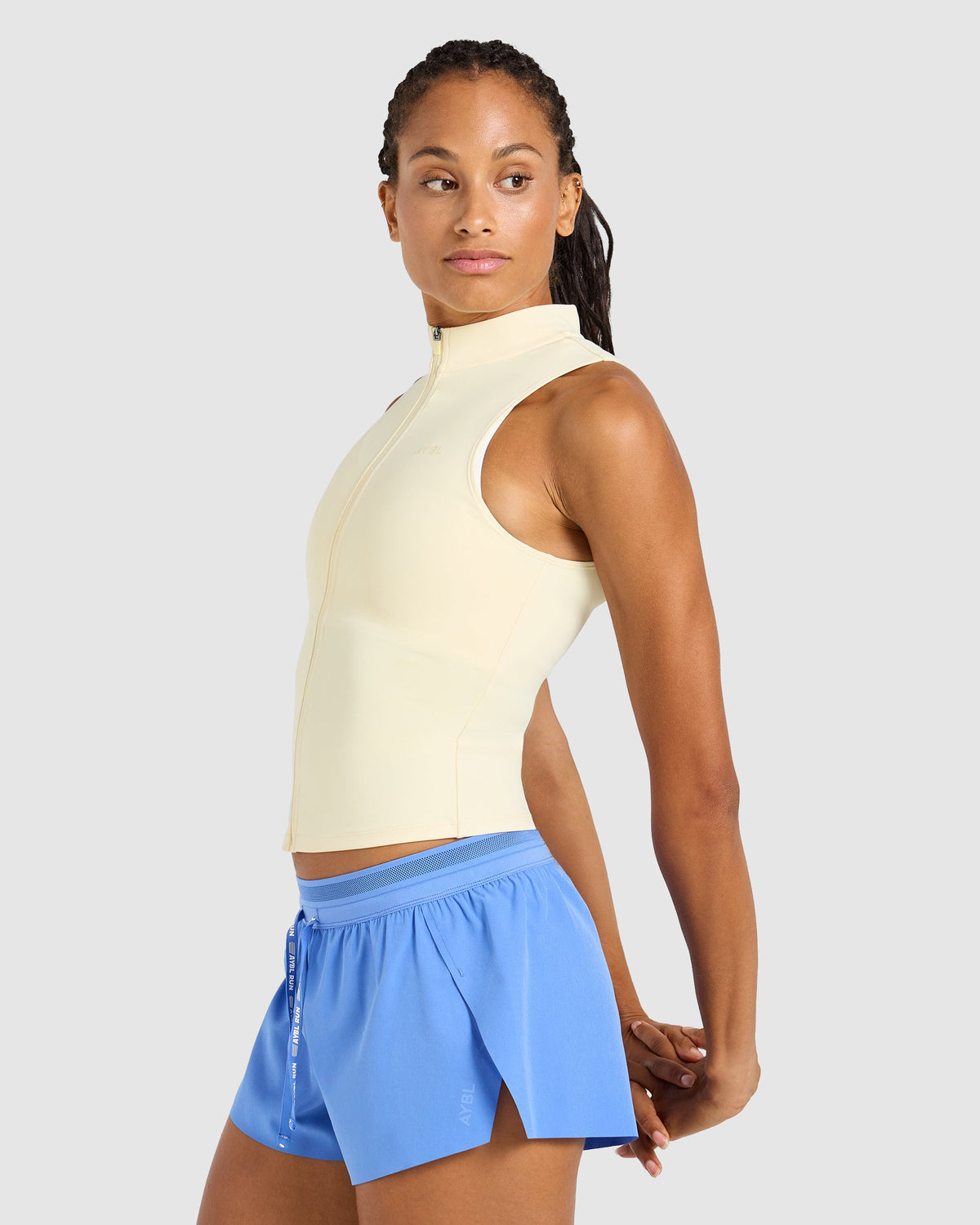 Run Low Rise 3" Shorts - Cornflower Blau