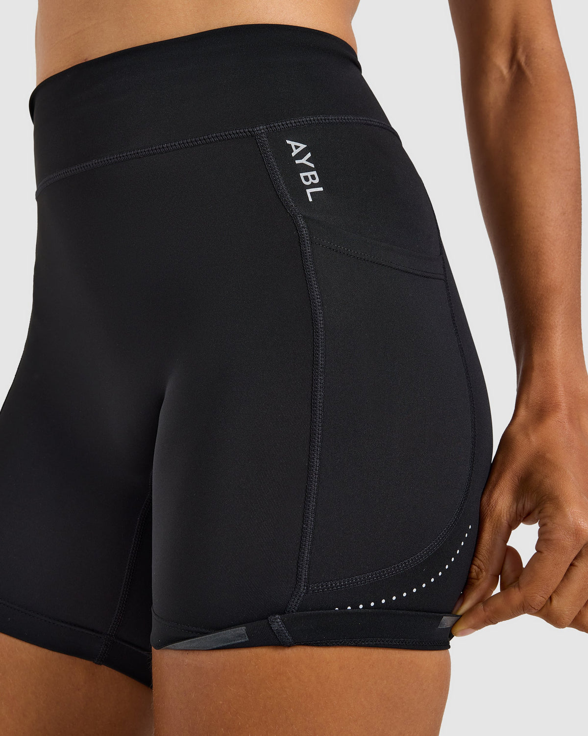 Run Pocket Shorts - Schwarz