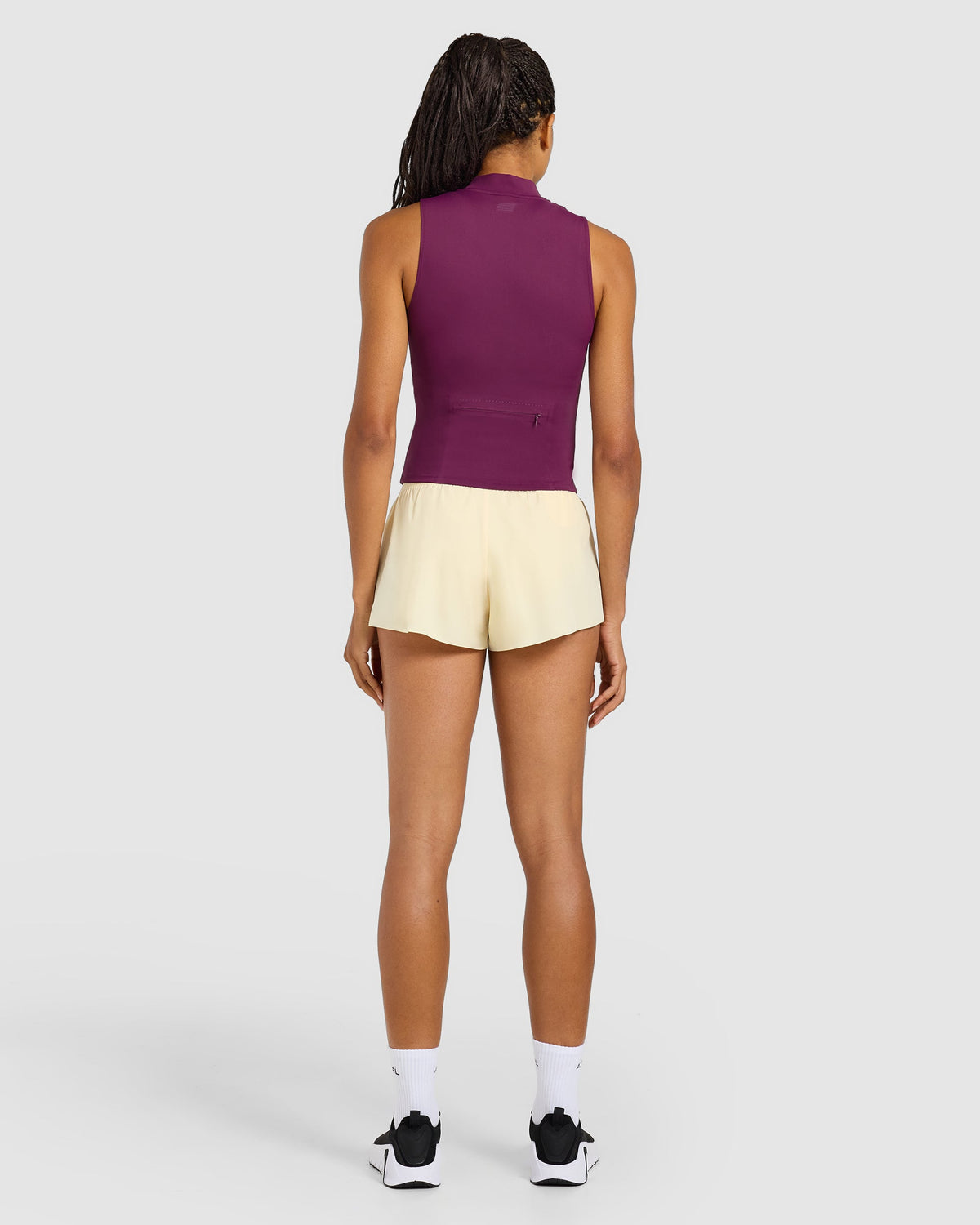 Run Low Rise 3" Shorts - Butter Gelb