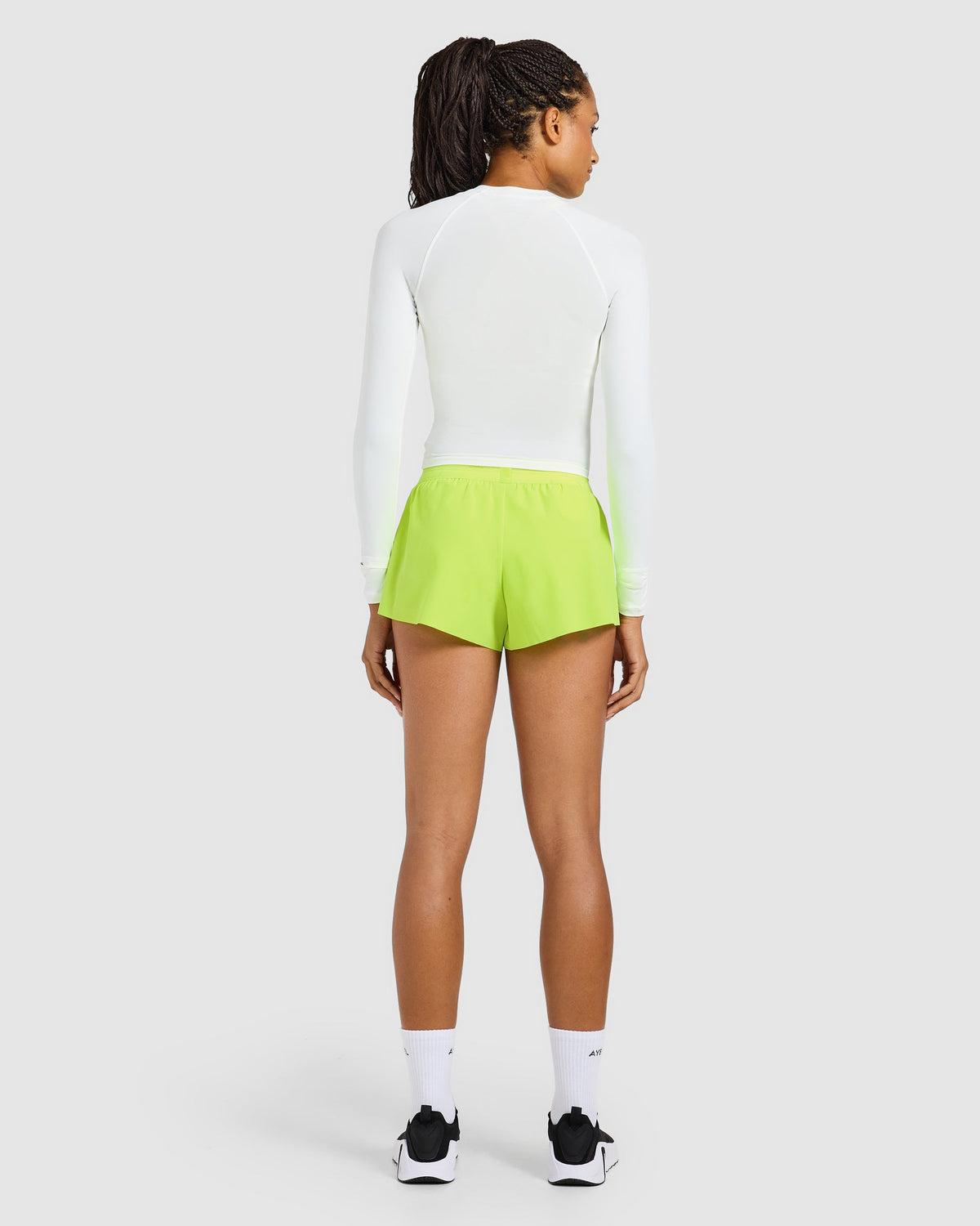 Run Low Rise 3" Shorts - Neon Gelb