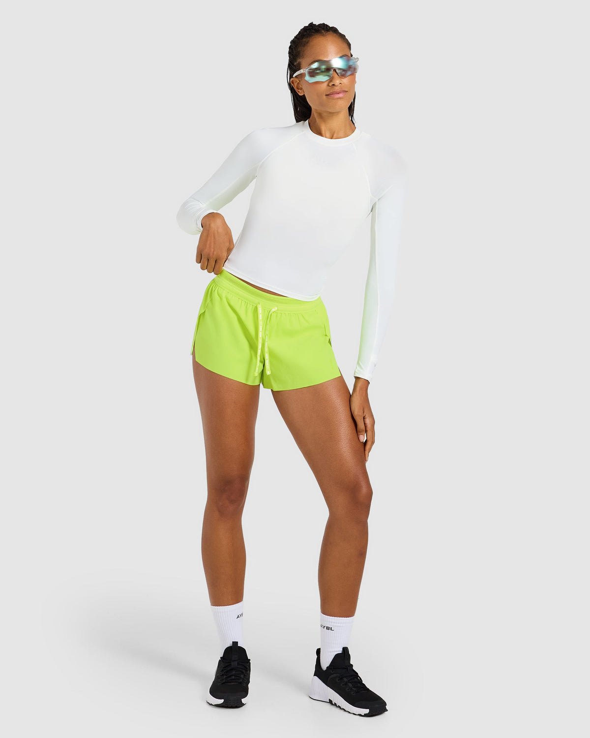 Run Low Rise 3" Shorts - Neon Gelb
