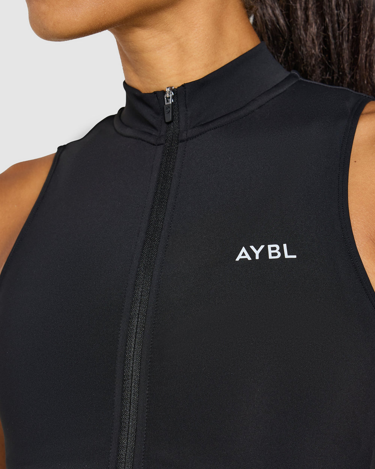 Run Sleeveless Zip Up Jacket - Schwarz