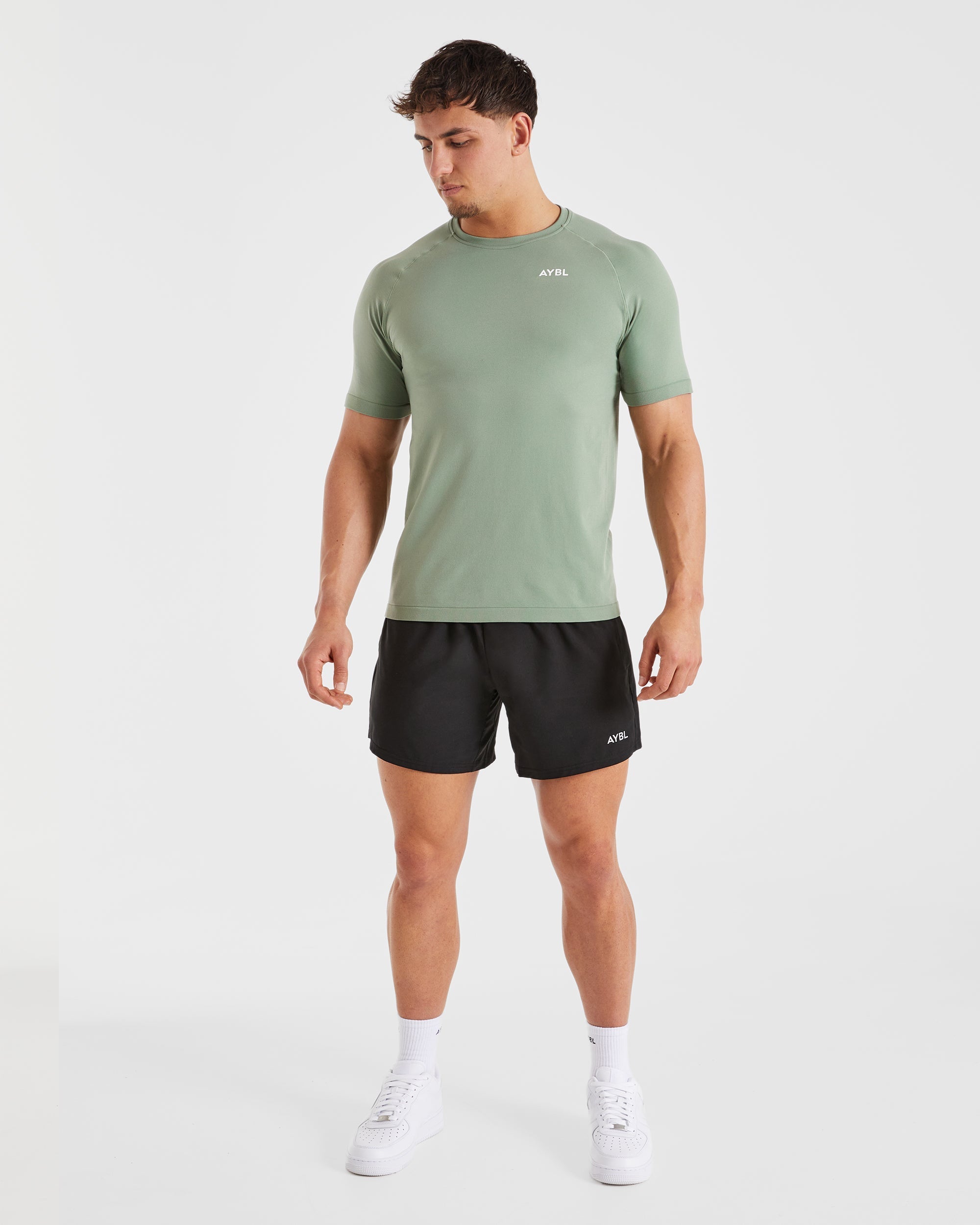 Ascend Seamless T Shirt - Olive Grün