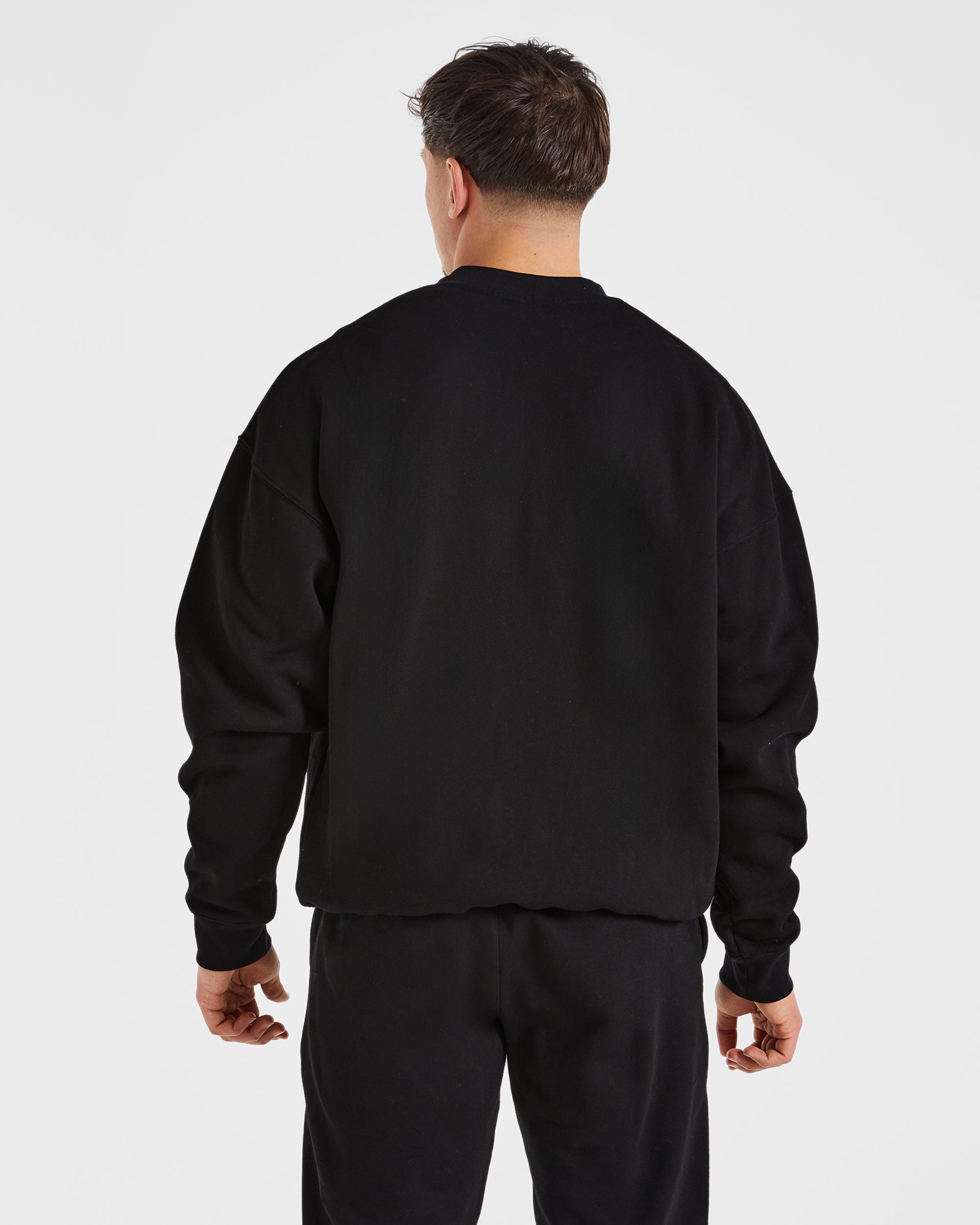 Essential Oversized Sweater - Schwarz