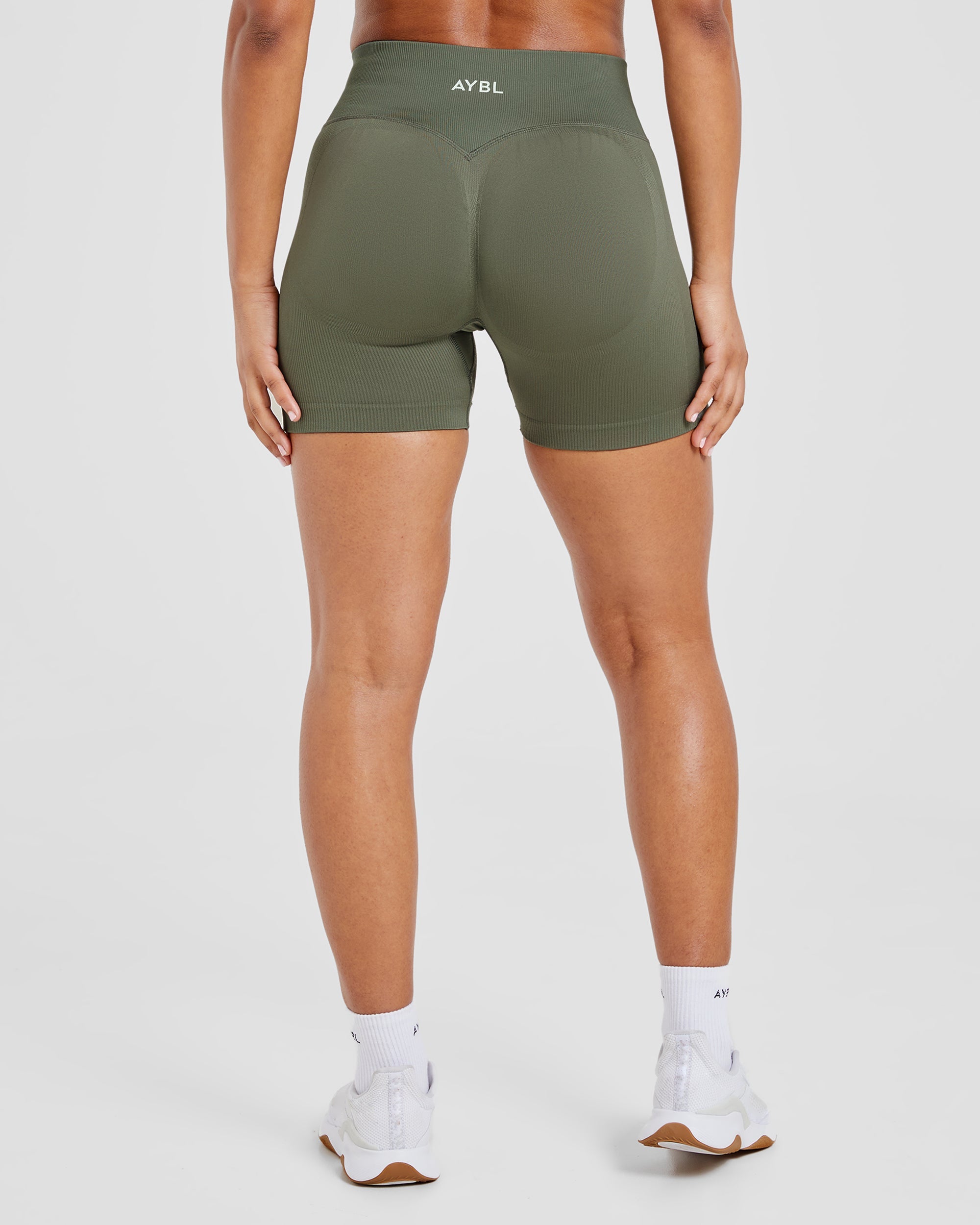 Adapt Seamless Shorts - Grün