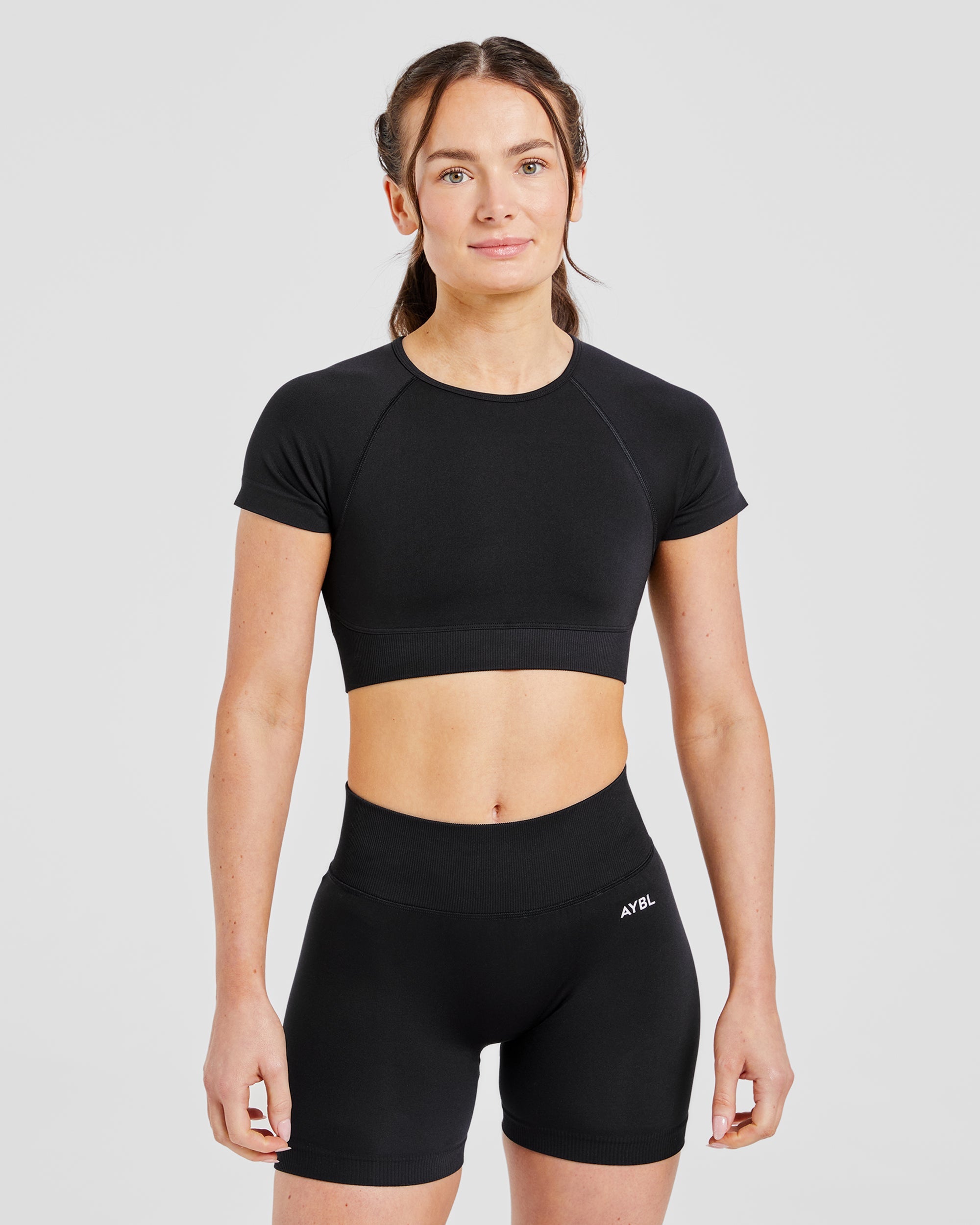 Adapt Seamless Crop Top - Schwarz