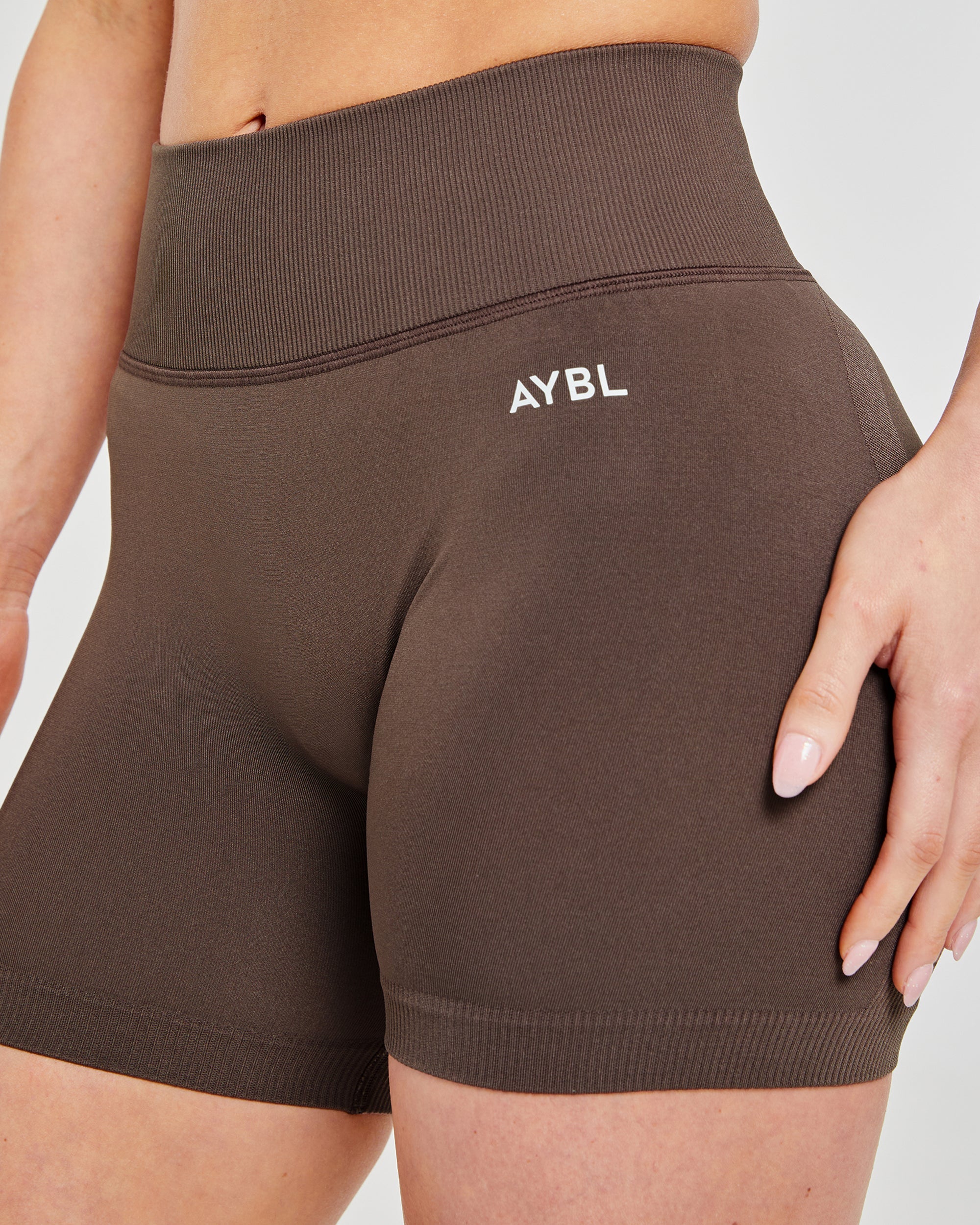 Adapt Seamless Shorts - Braun