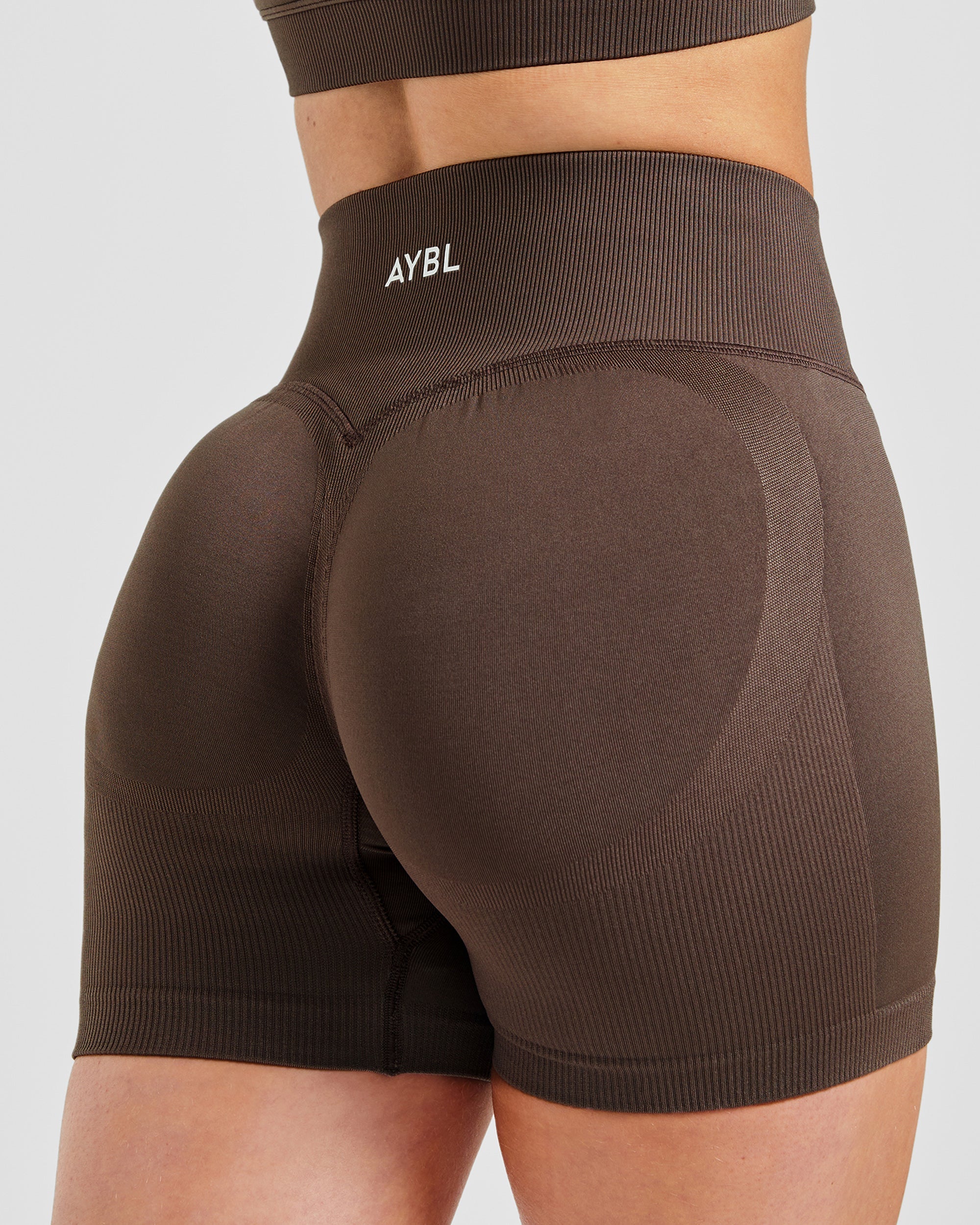 Adapt Seamless Shorts - Braun