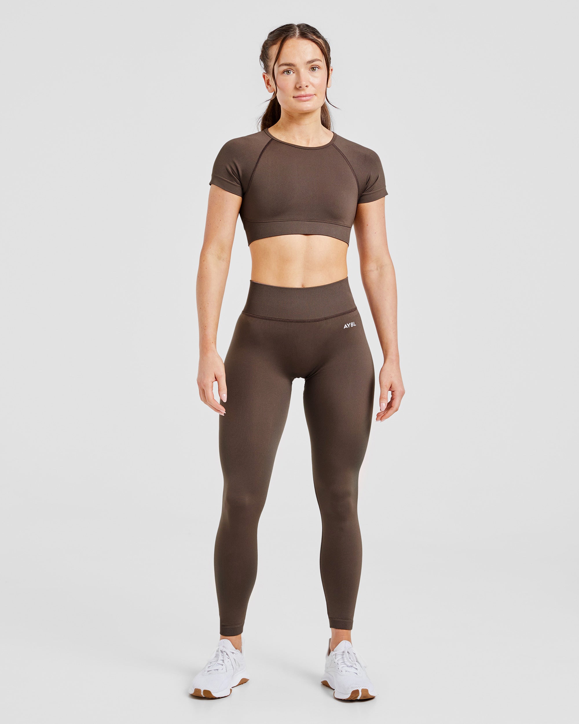 Adapt Seamless Crop Top - Braun