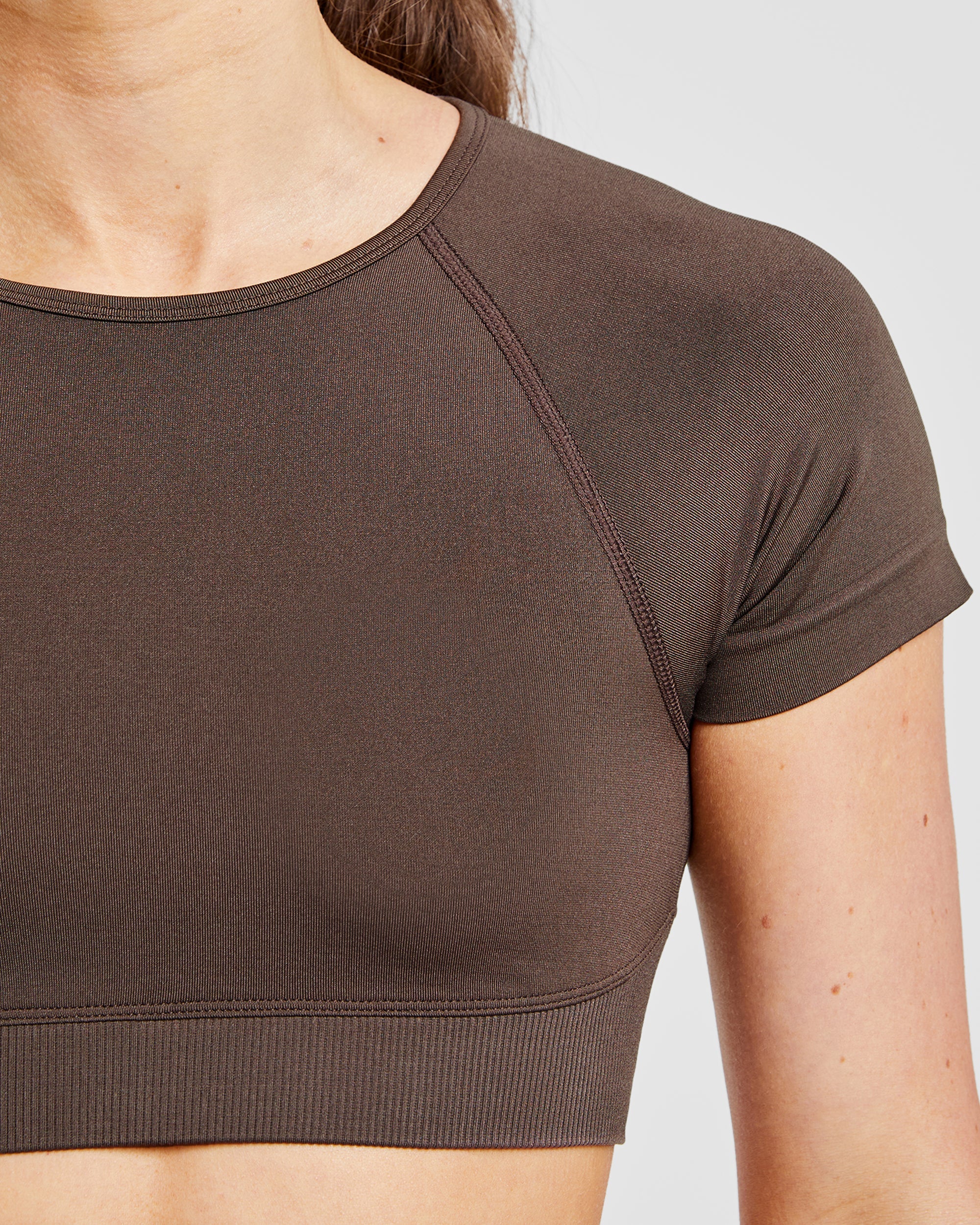 Adapt Seamless Crop Top - Braun