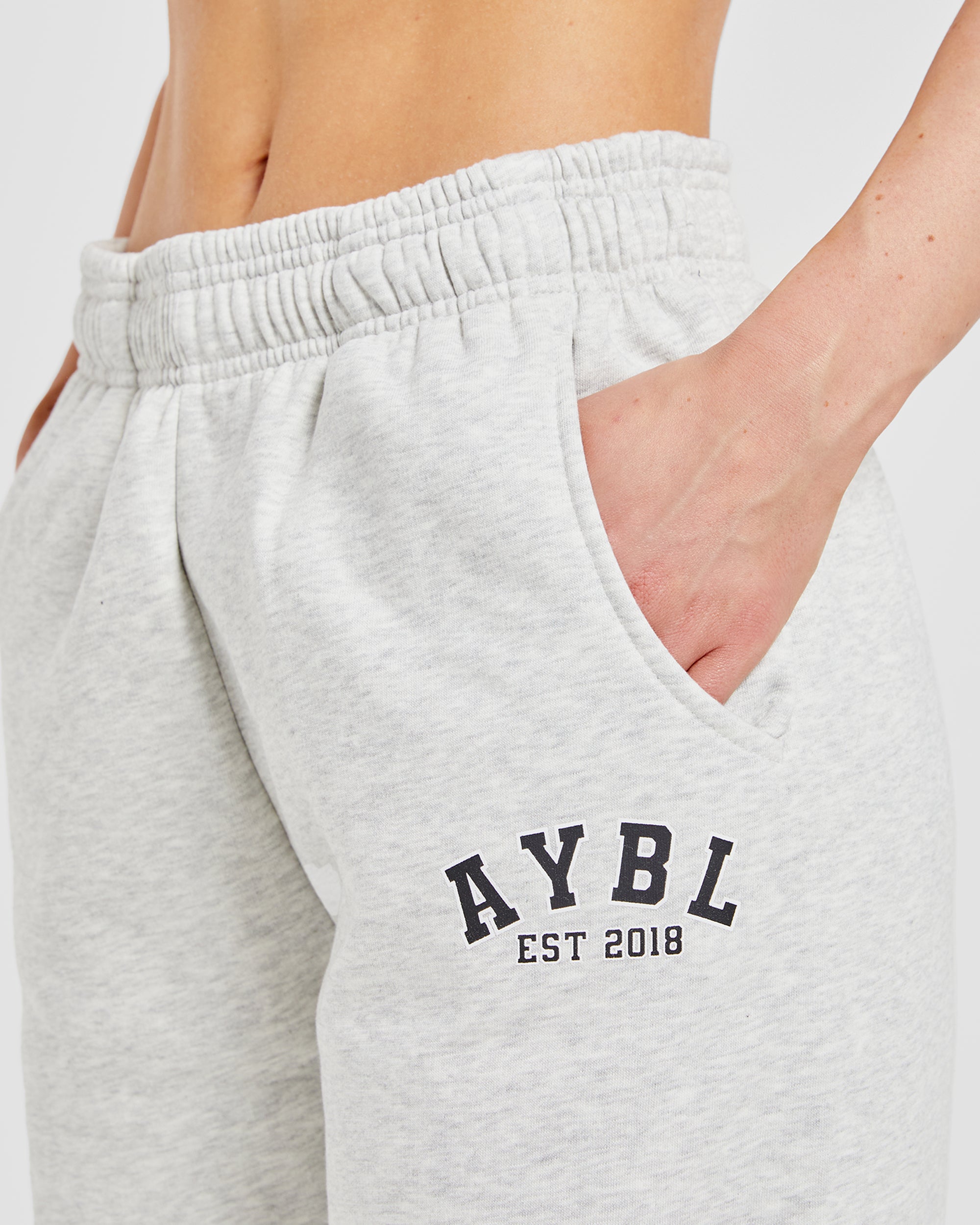 Varsity Graphic Oversized Joggers - Grau Marl