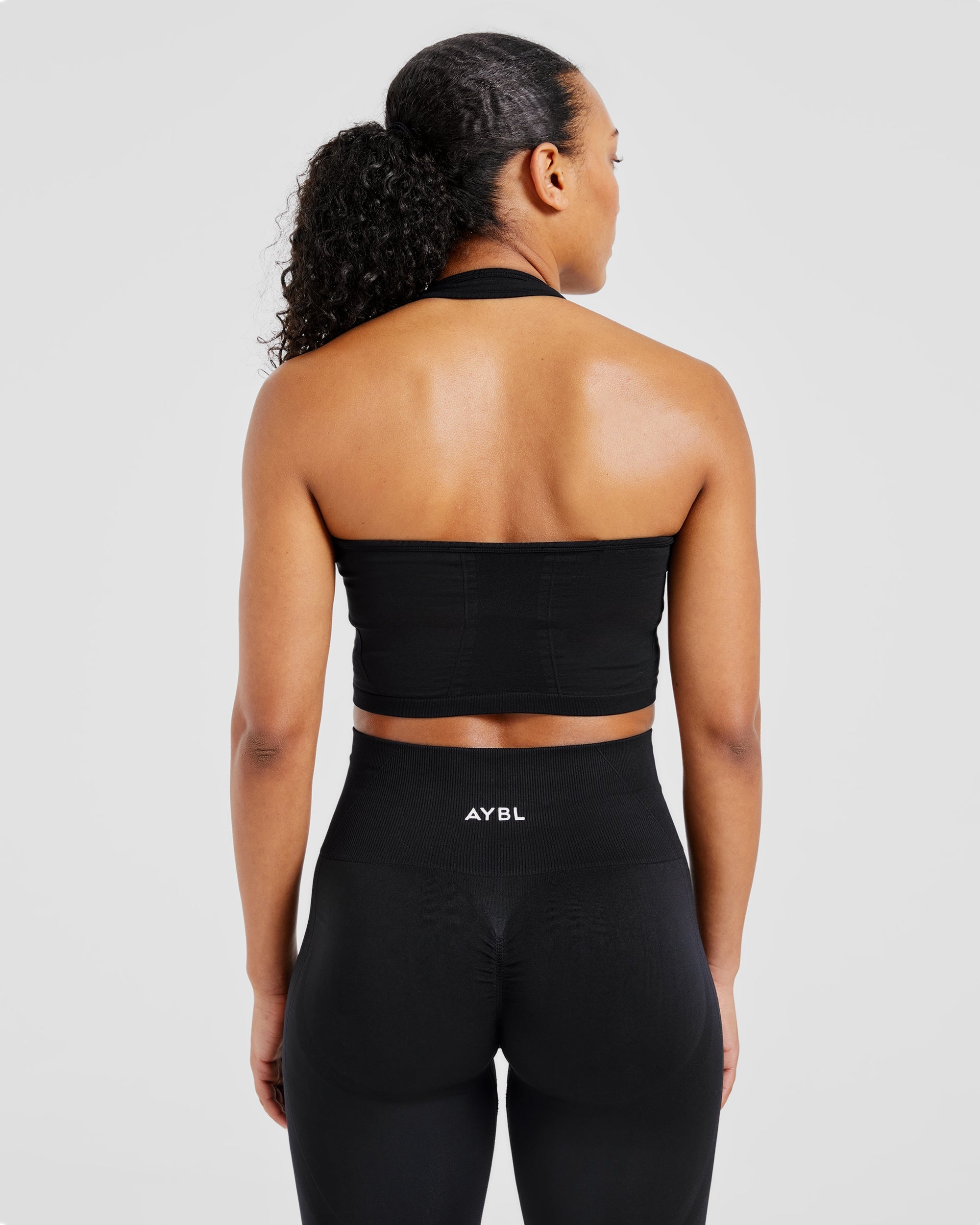 Empower Seamless Halterneck Crop Top - Schwarz