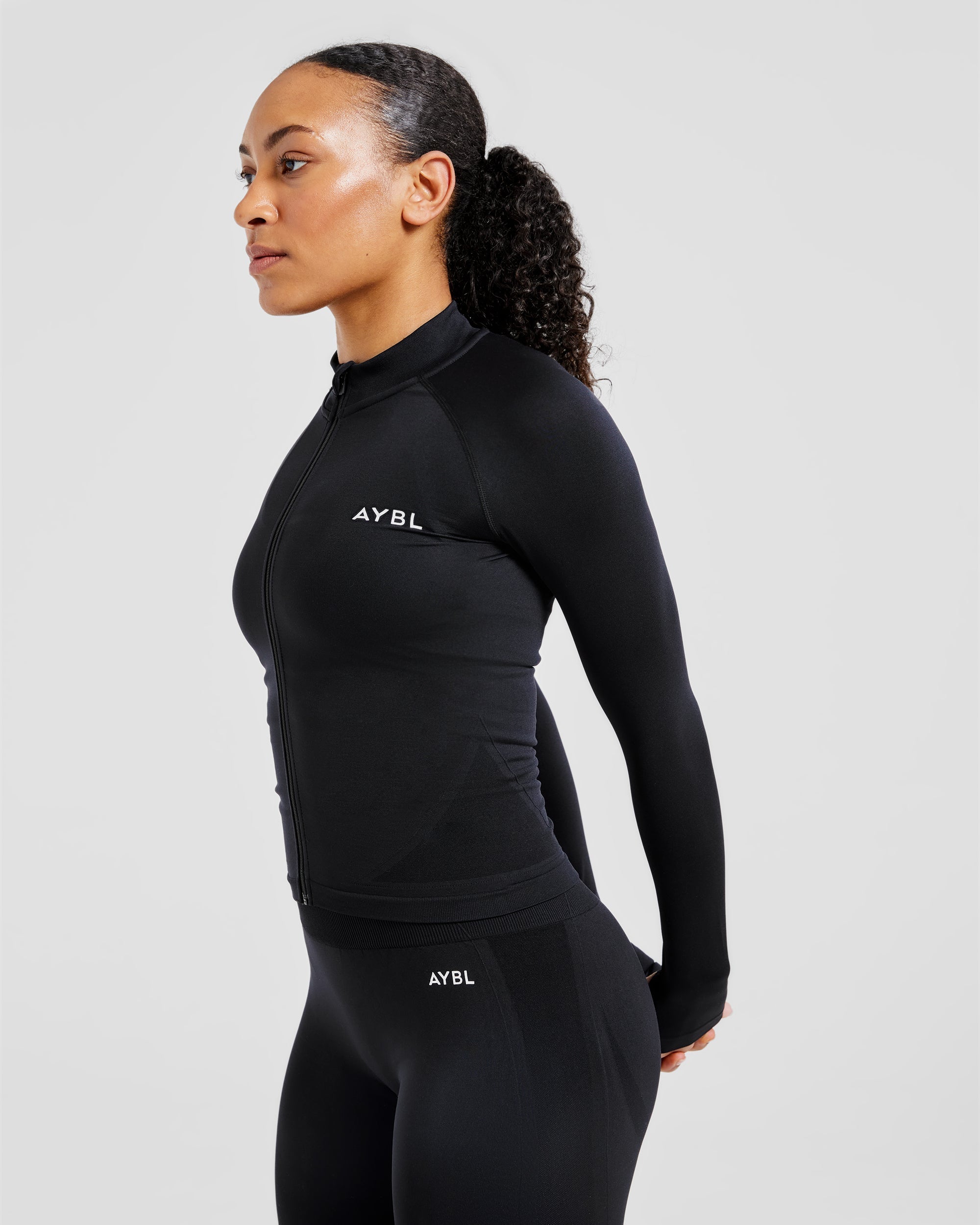 Empower Seamless Full Zip Jacket - Schwarz