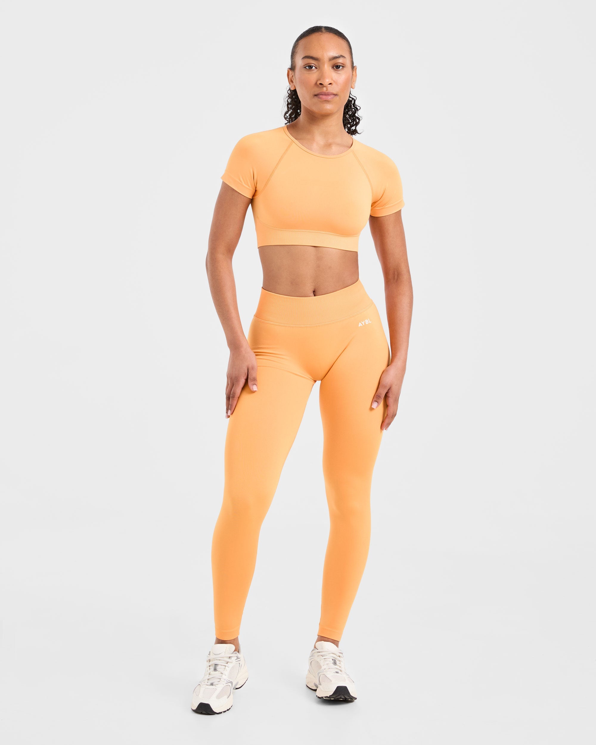 Adapt Seamless Crop Top - Bright Orange