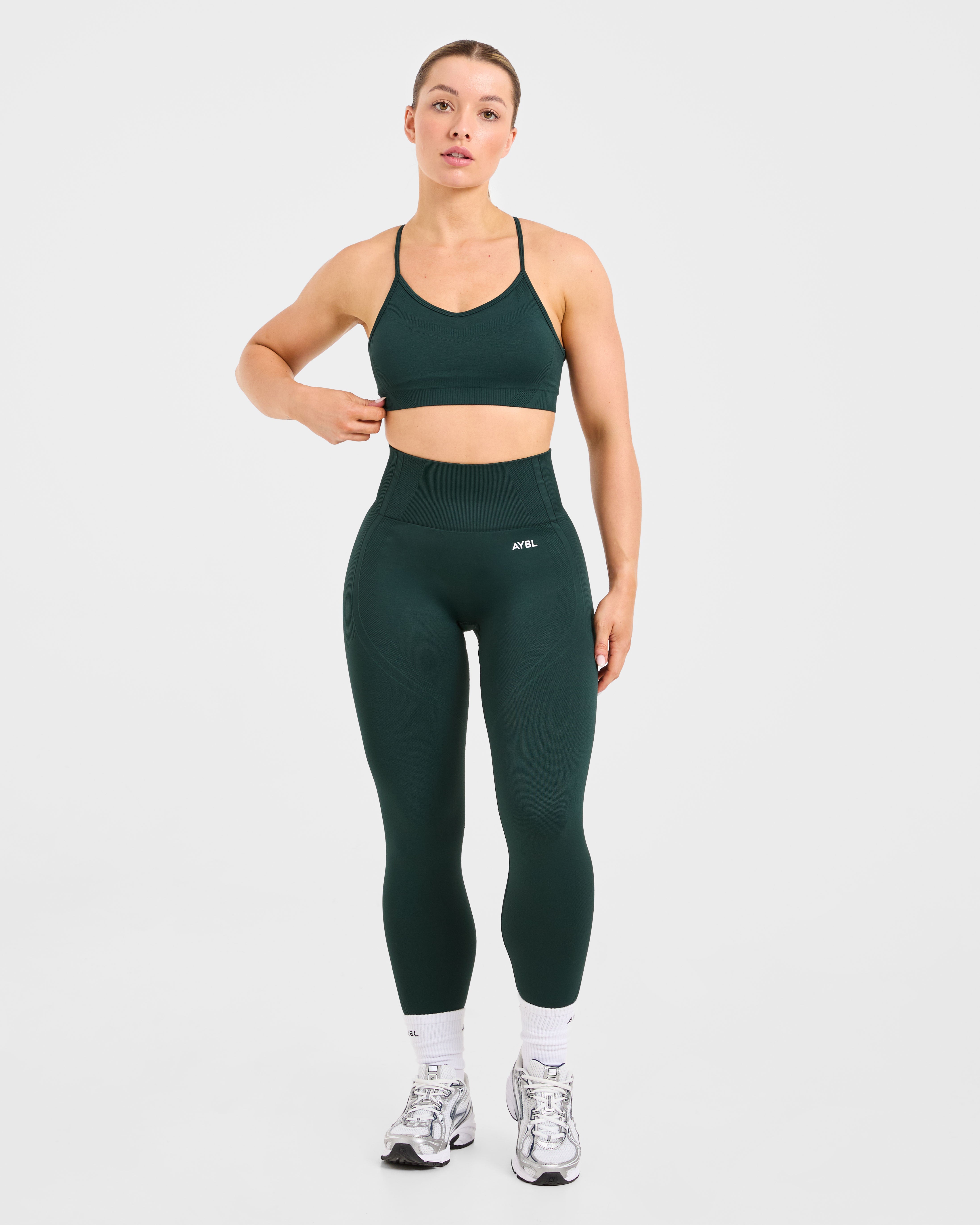 Balance V3 Seamless Strappy Sports Bra - Dark Grün