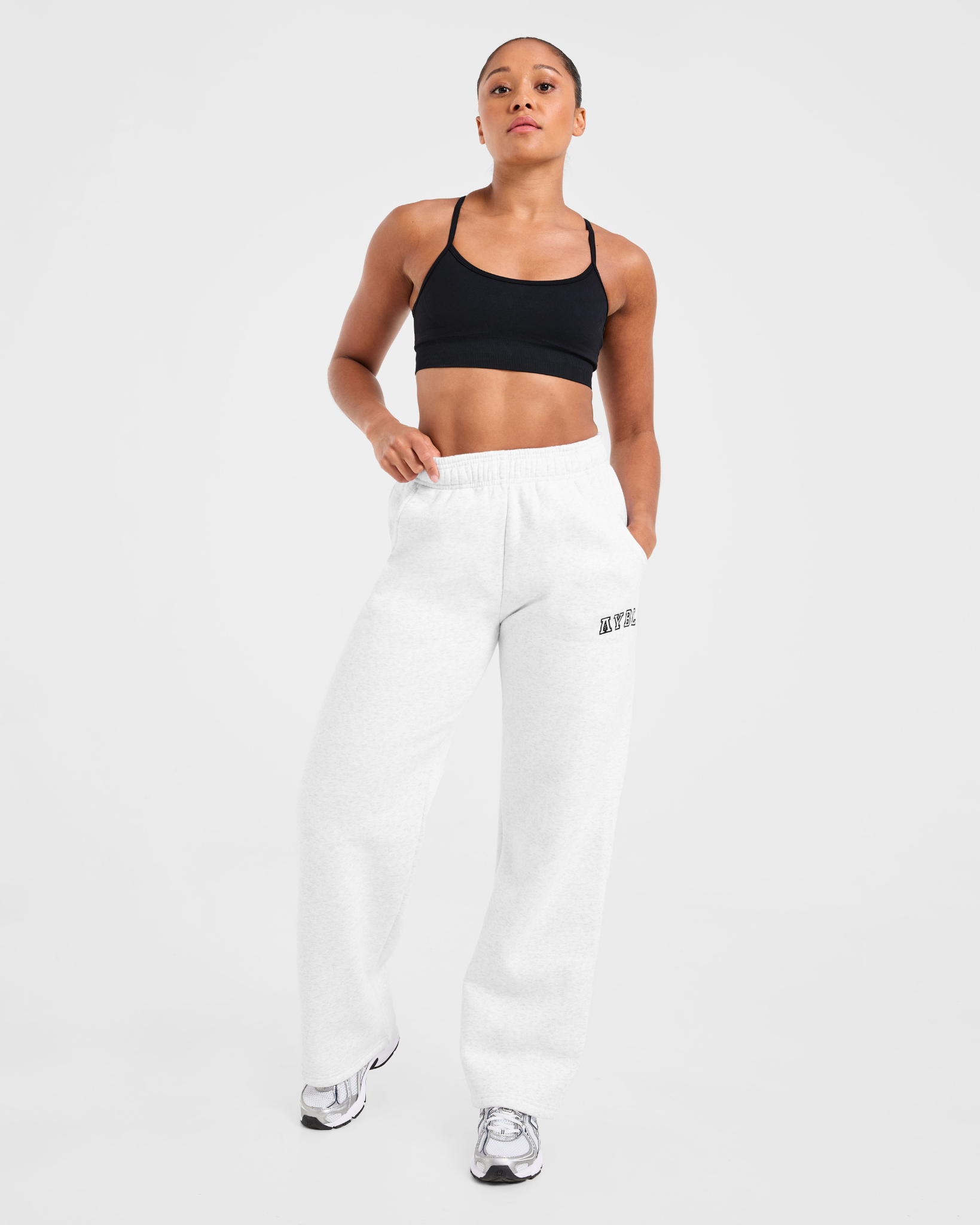 Varsity 2.0 Oversized Straight Leg Joggers - Heather Grau
