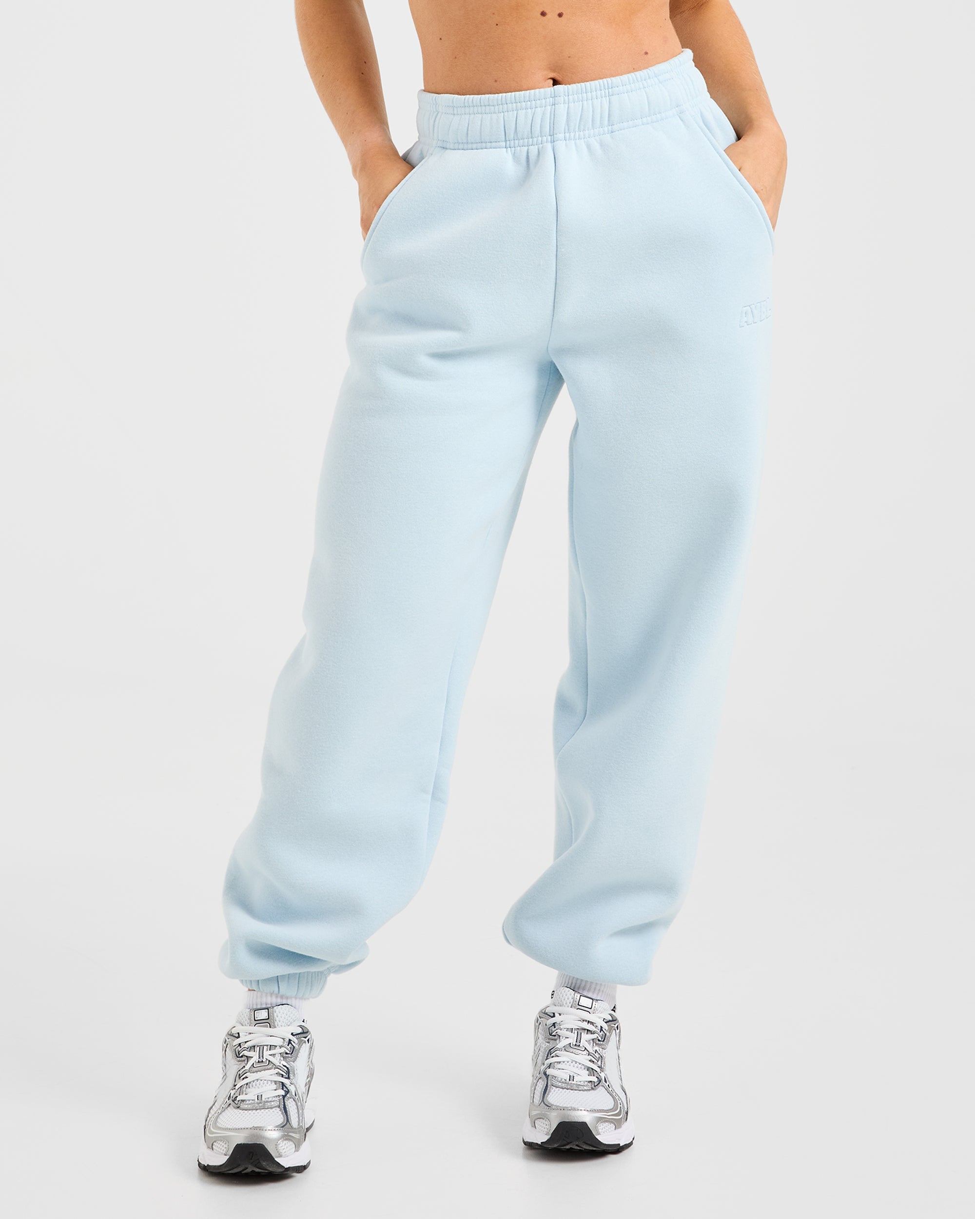 Classic Plush Oversized Joggers - Pastel Blau