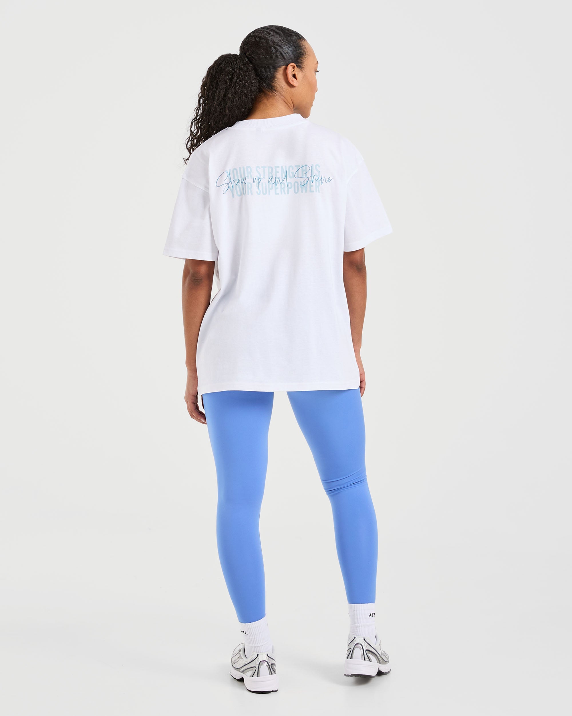 Show Up Oversized T Shirt - Wit/Blau