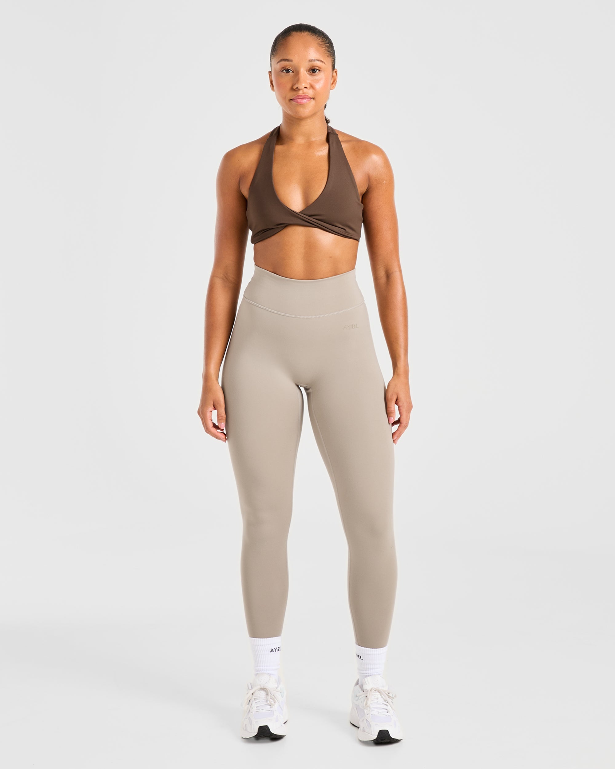 Essential Halterneck Sports Bra - Deep Cocoa Braun