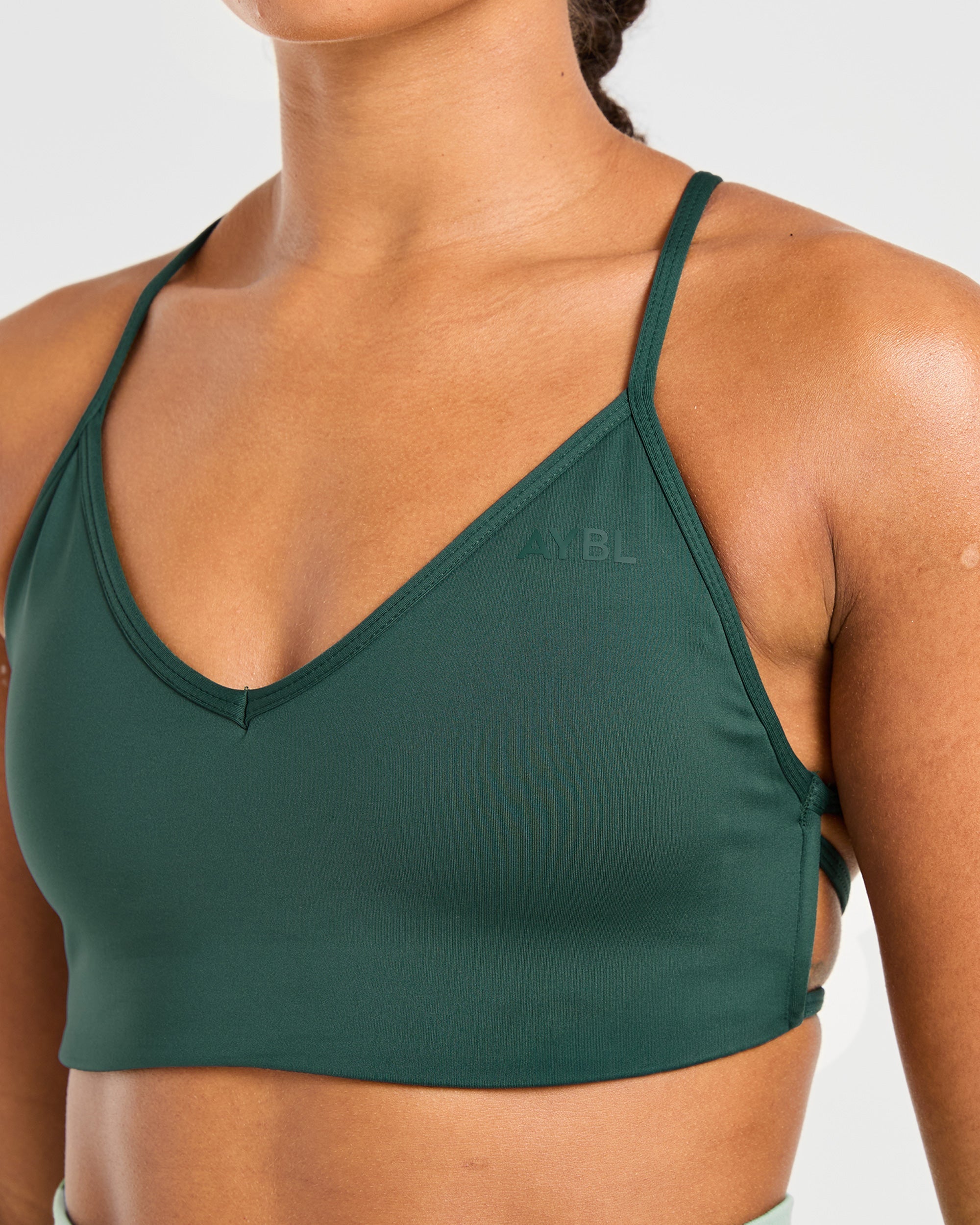 Essential Crossback Sports Bra - Deep Grün