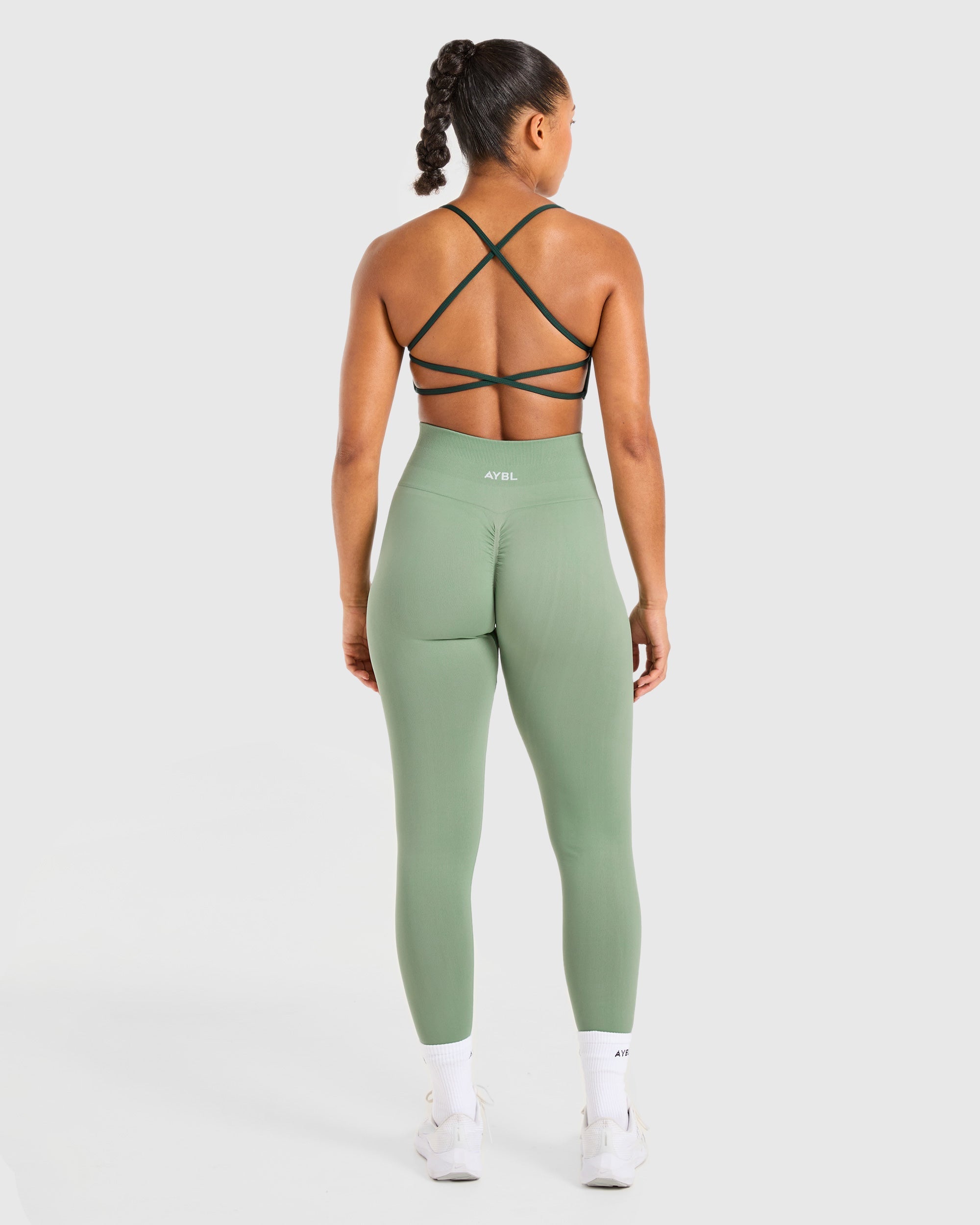 Essential Crossback Sports Bra - Deep Grün